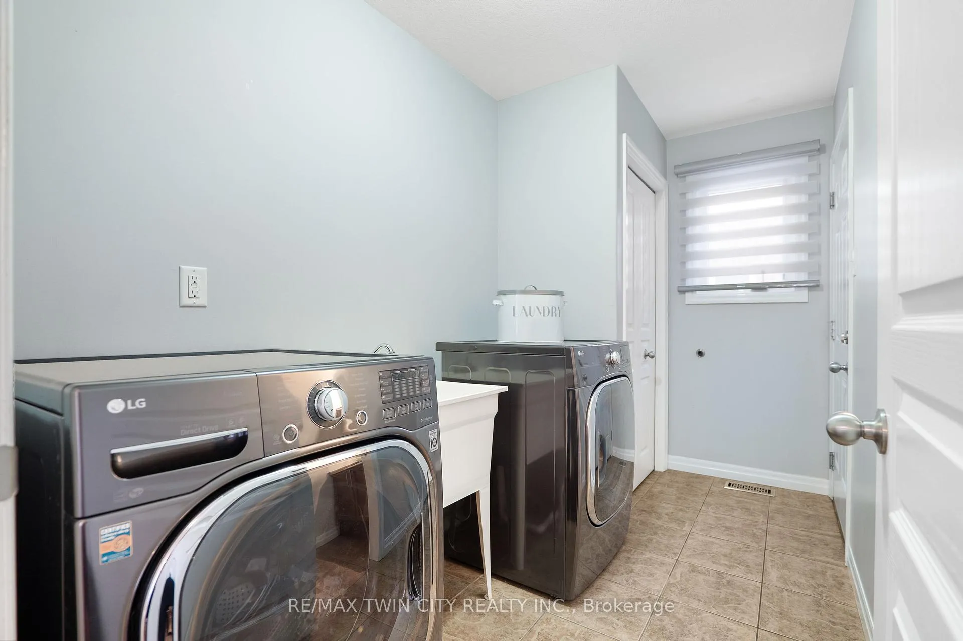 Photo 22 of 162 Banffshire Street, Kitchener — HOMEH