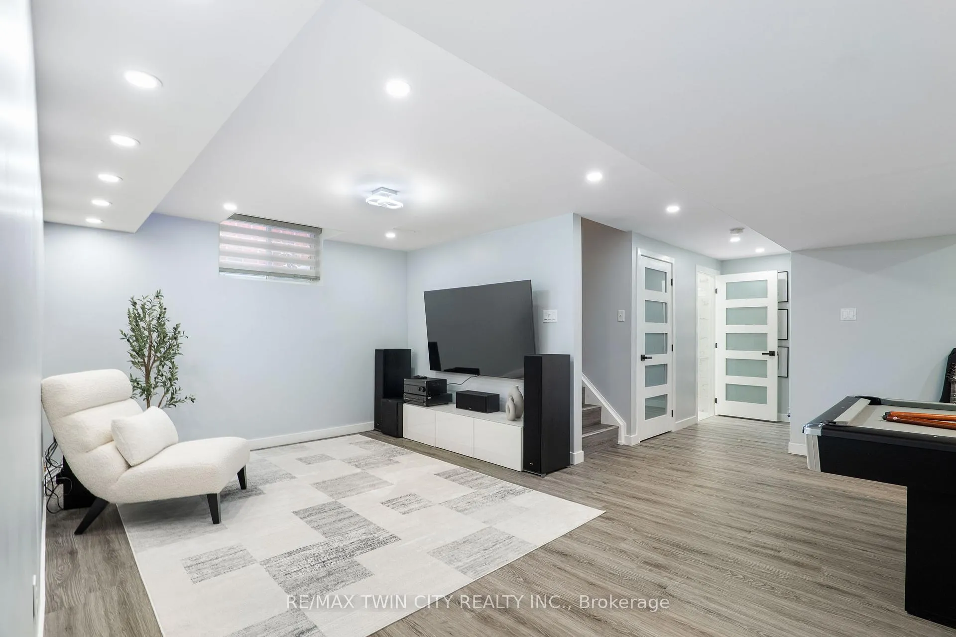 Photo 38 of 162 Banffshire Street, Kitchener — HOMEH