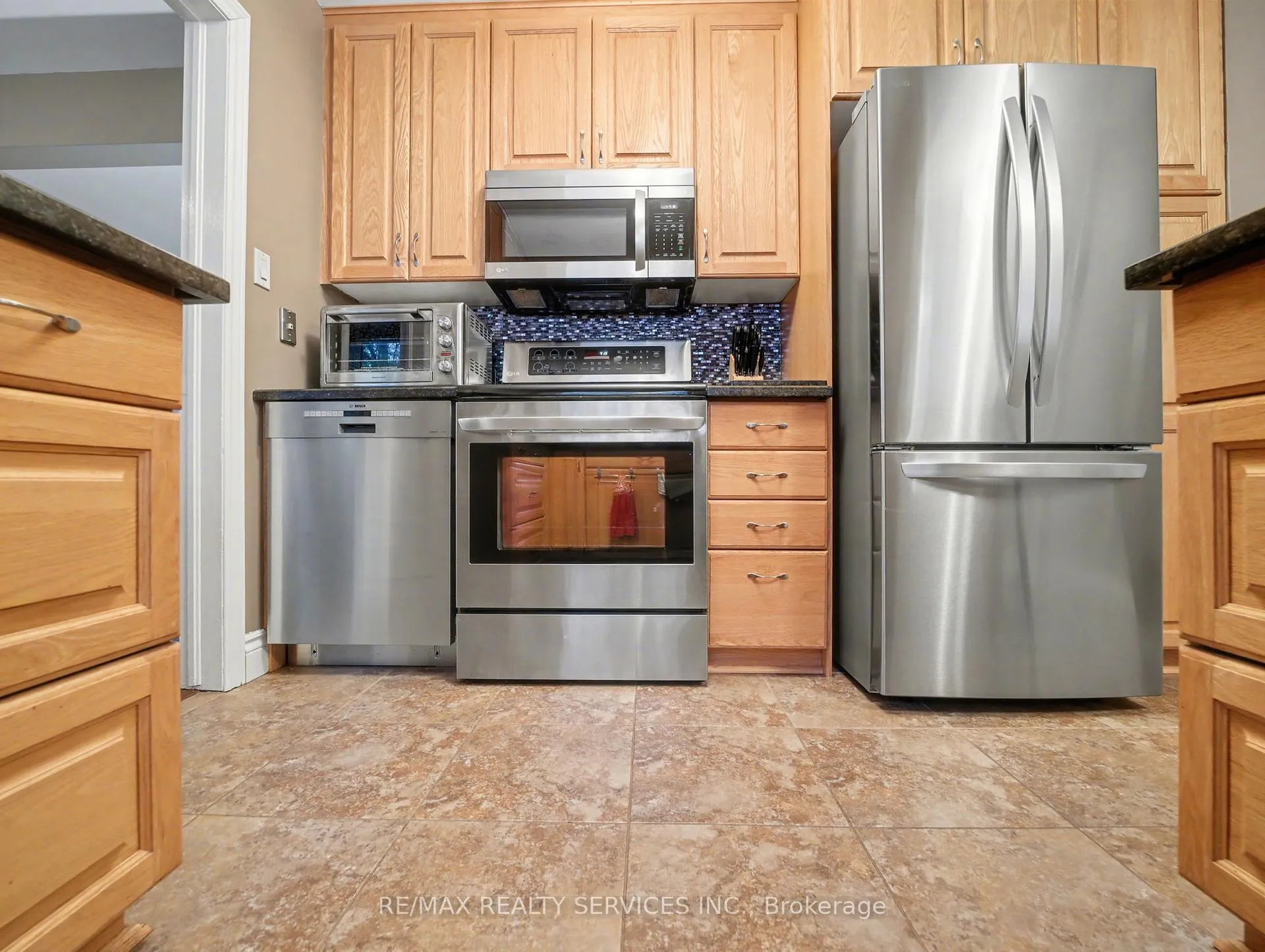 Photo 11 of 145 Glenforest Road, Cambridge — HOMEH