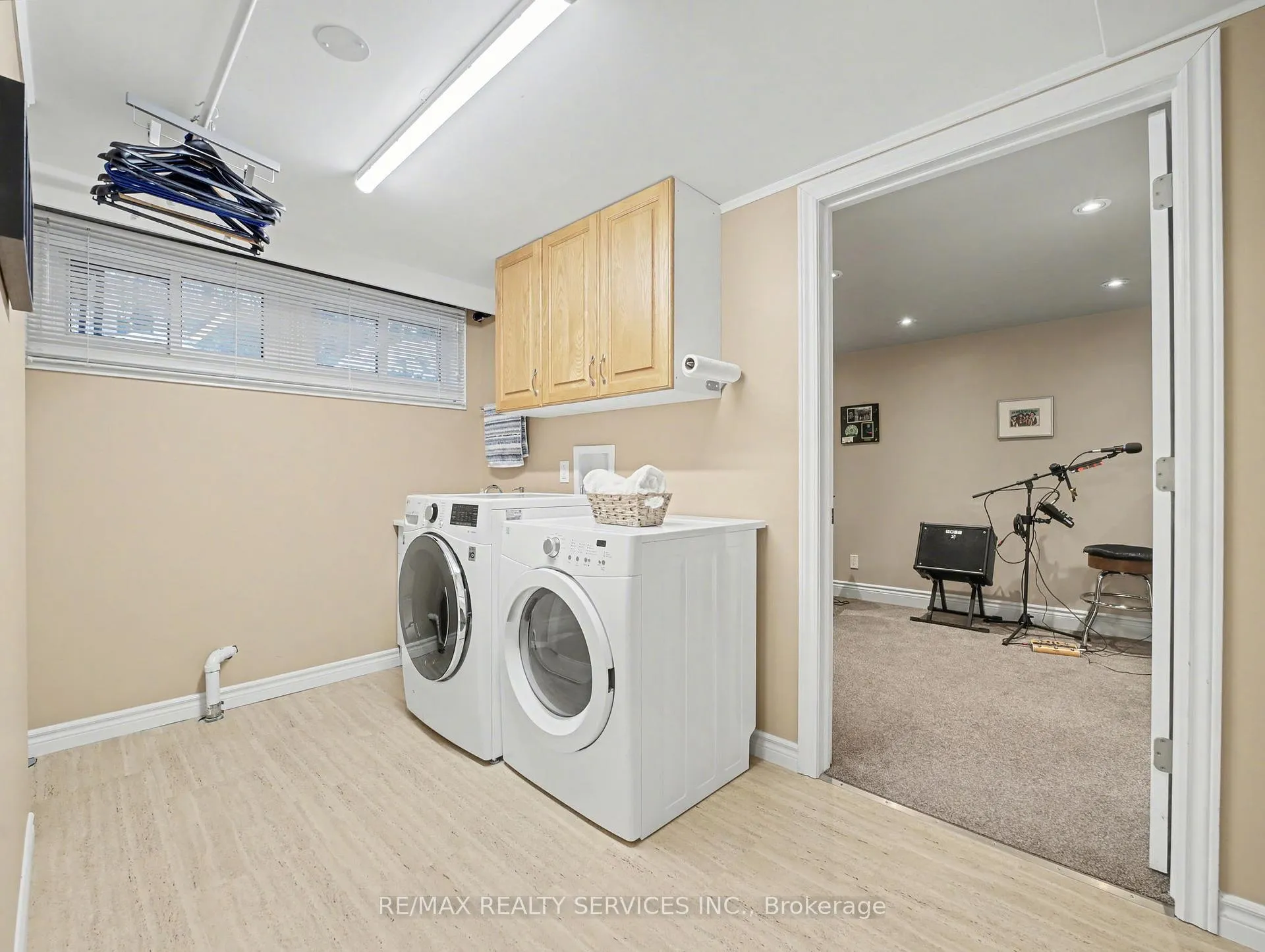 Photo 25 of 145 Glenforest Road, Cambridge — HOMEH