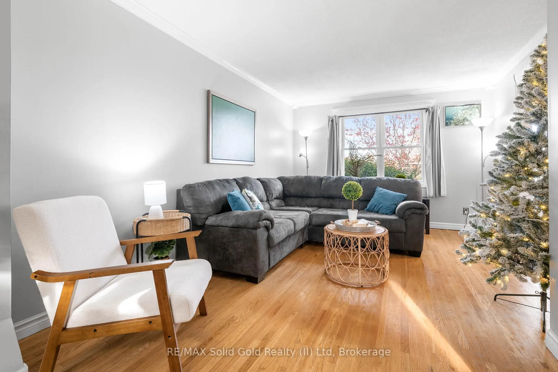 Photo 6 of 46 Barwood Crescent, Kitchener — HOMEH
