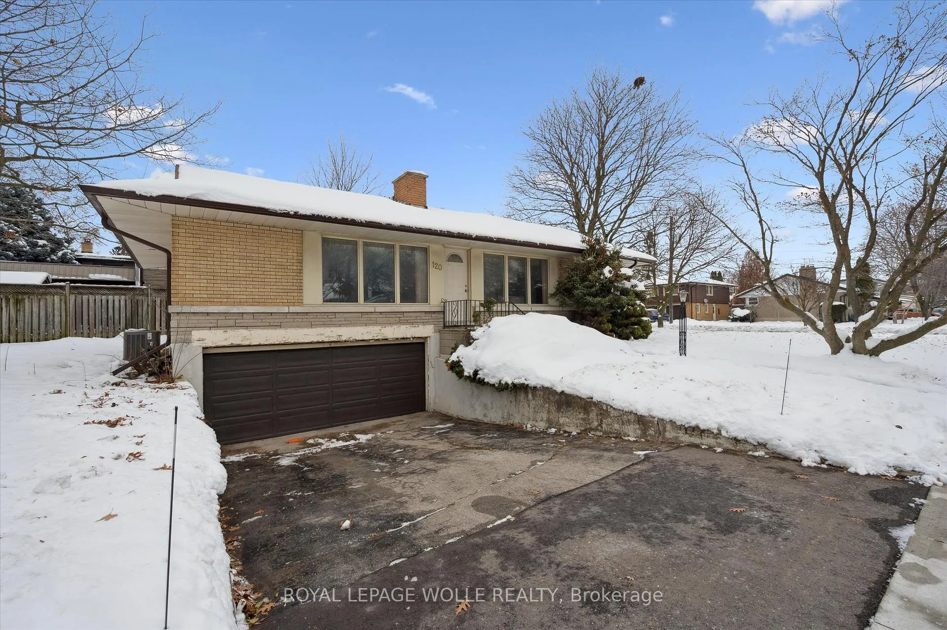 Photo 3 of 120 Islington Avenue, Kitchener — HOMEH