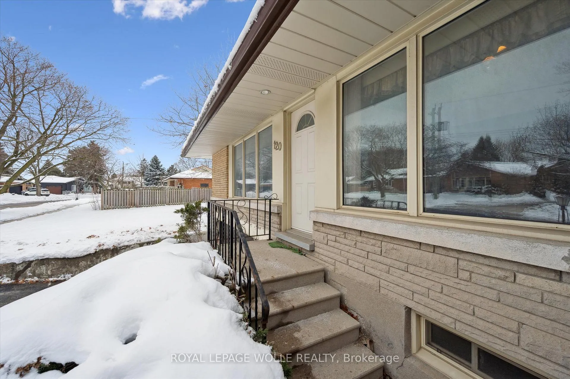 Photo 6 of 120 Islington Avenue, Kitchener — HOMEH
