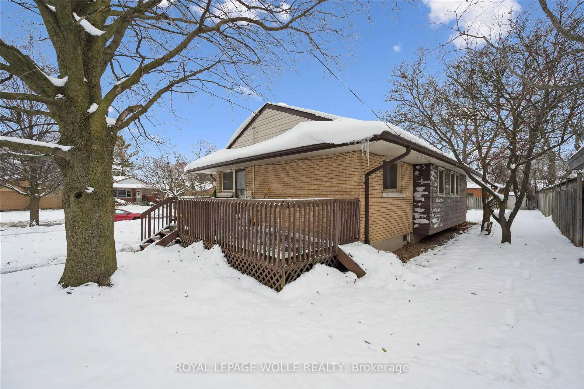 Photo 12 of 120 Islington Avenue, Kitchener — HOMEH
