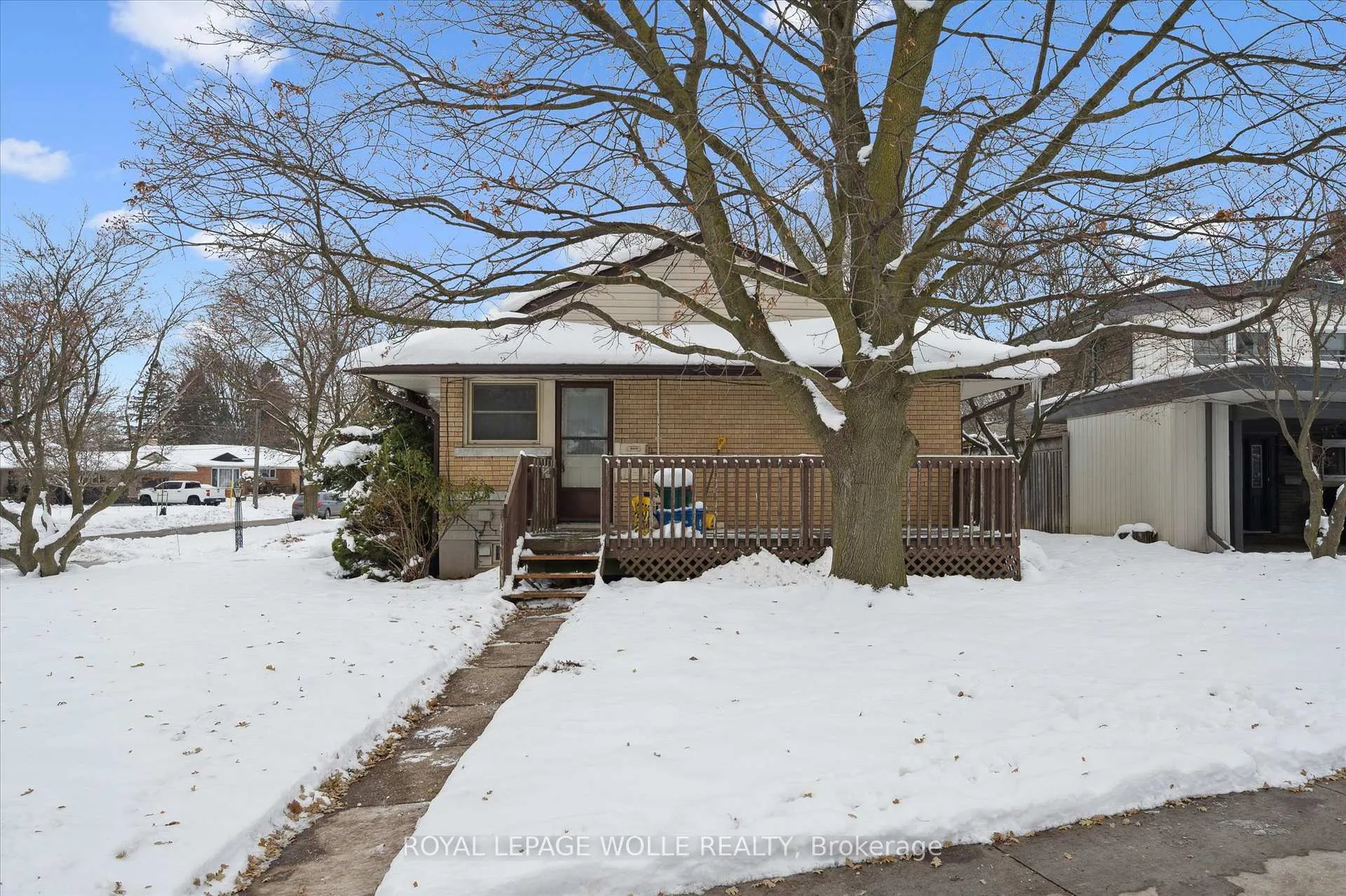 Photo 13 of 120 Islington Avenue, Kitchener — HOMEH