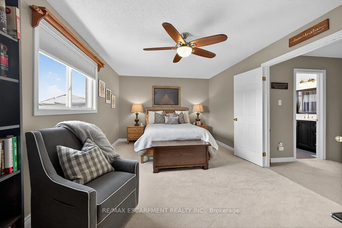 Photo 24 of 218 Portage Lane, Hamilton, Rural Glanbrook — HOMEH