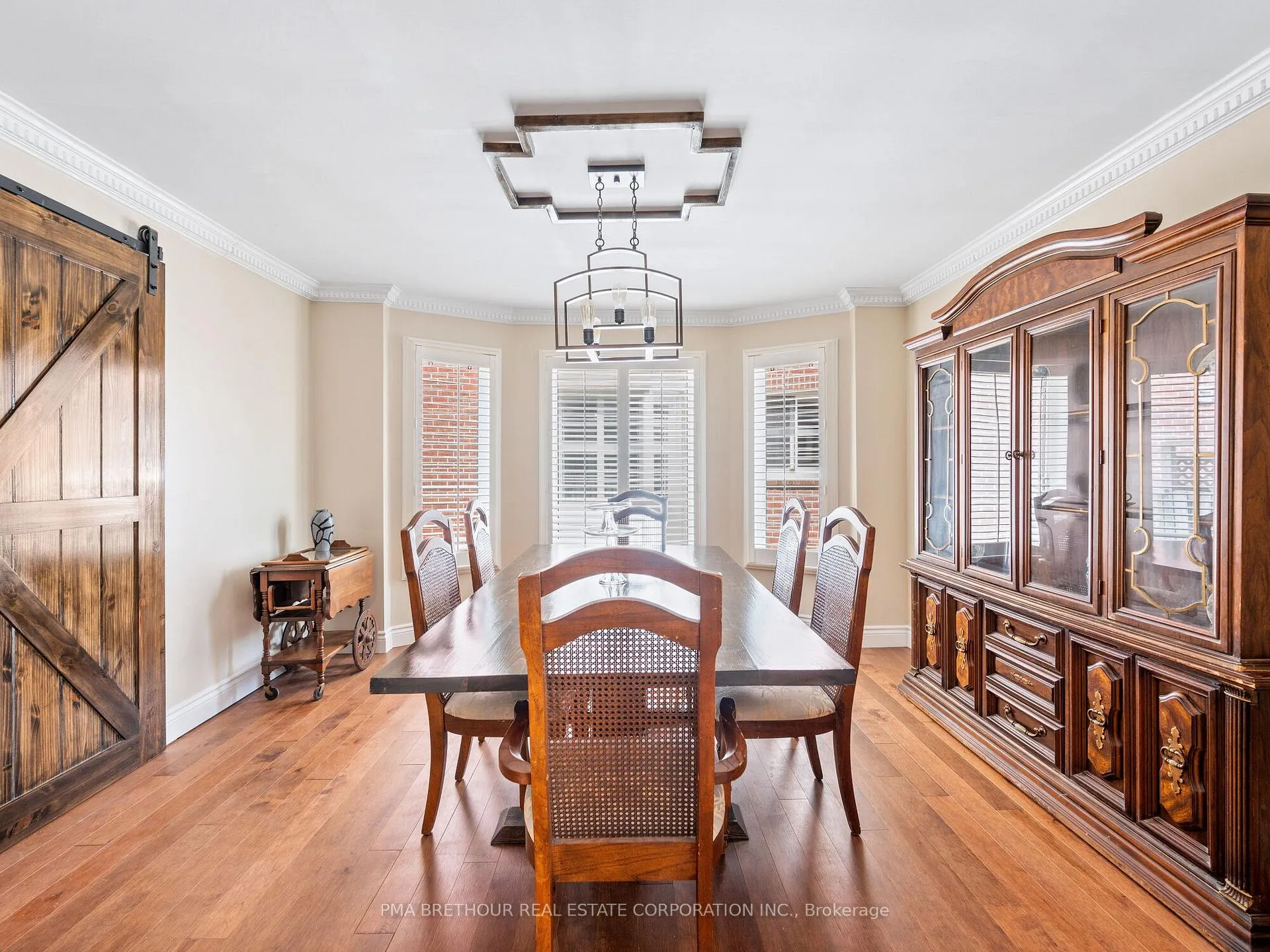 Photo 7 of 81 John Stiver Crescent, Markham, Buttonville — HOMEH