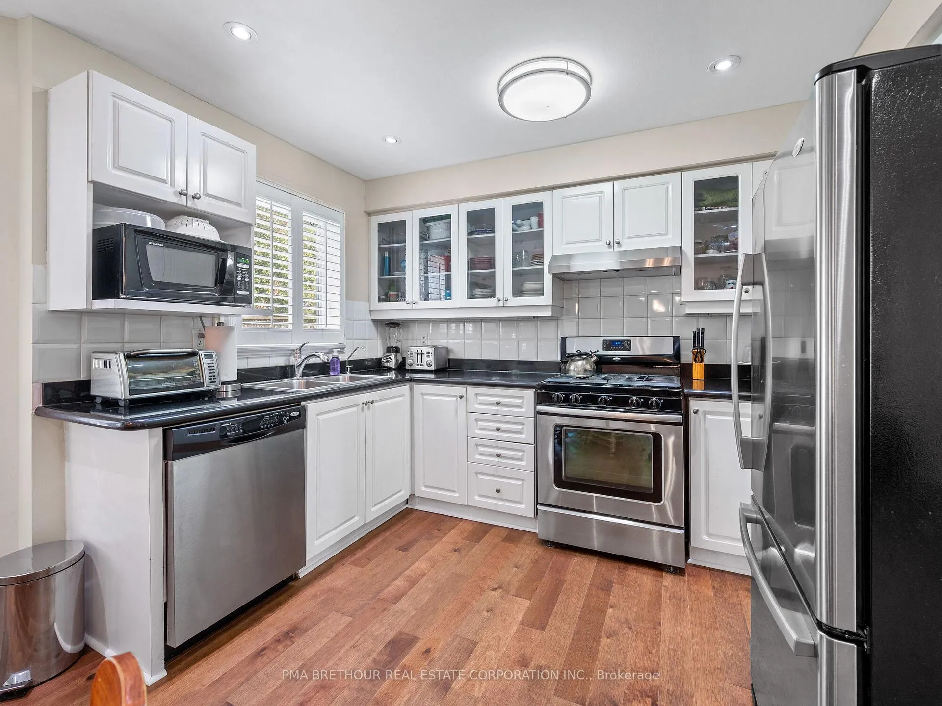 Photo 10 of 81 John Stiver Crescent, Markham, Buttonville — HOMEH