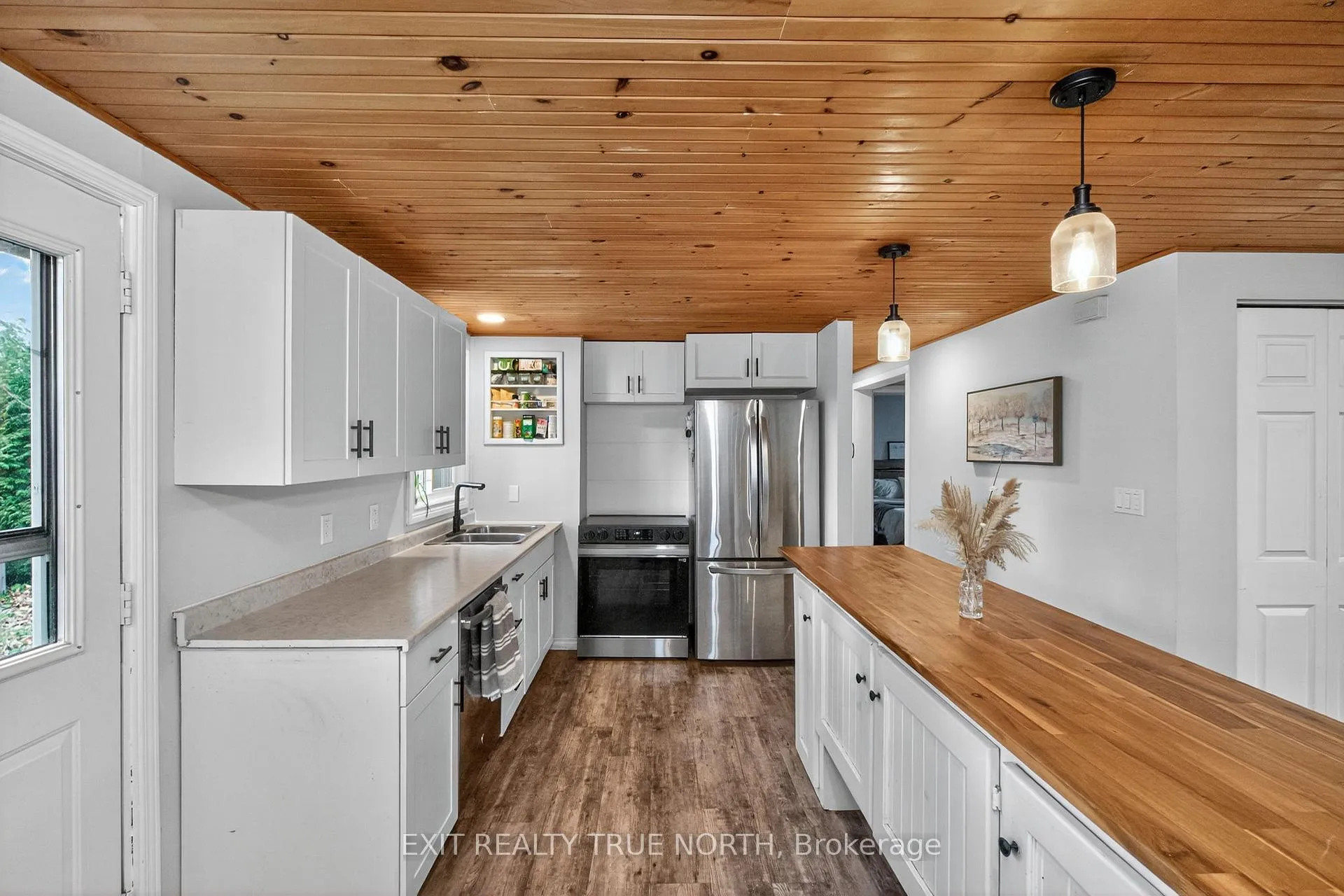 Photo 12 of 152 Holditch Street, Bracebridge, Monck (Bracebridge) — HOMEH