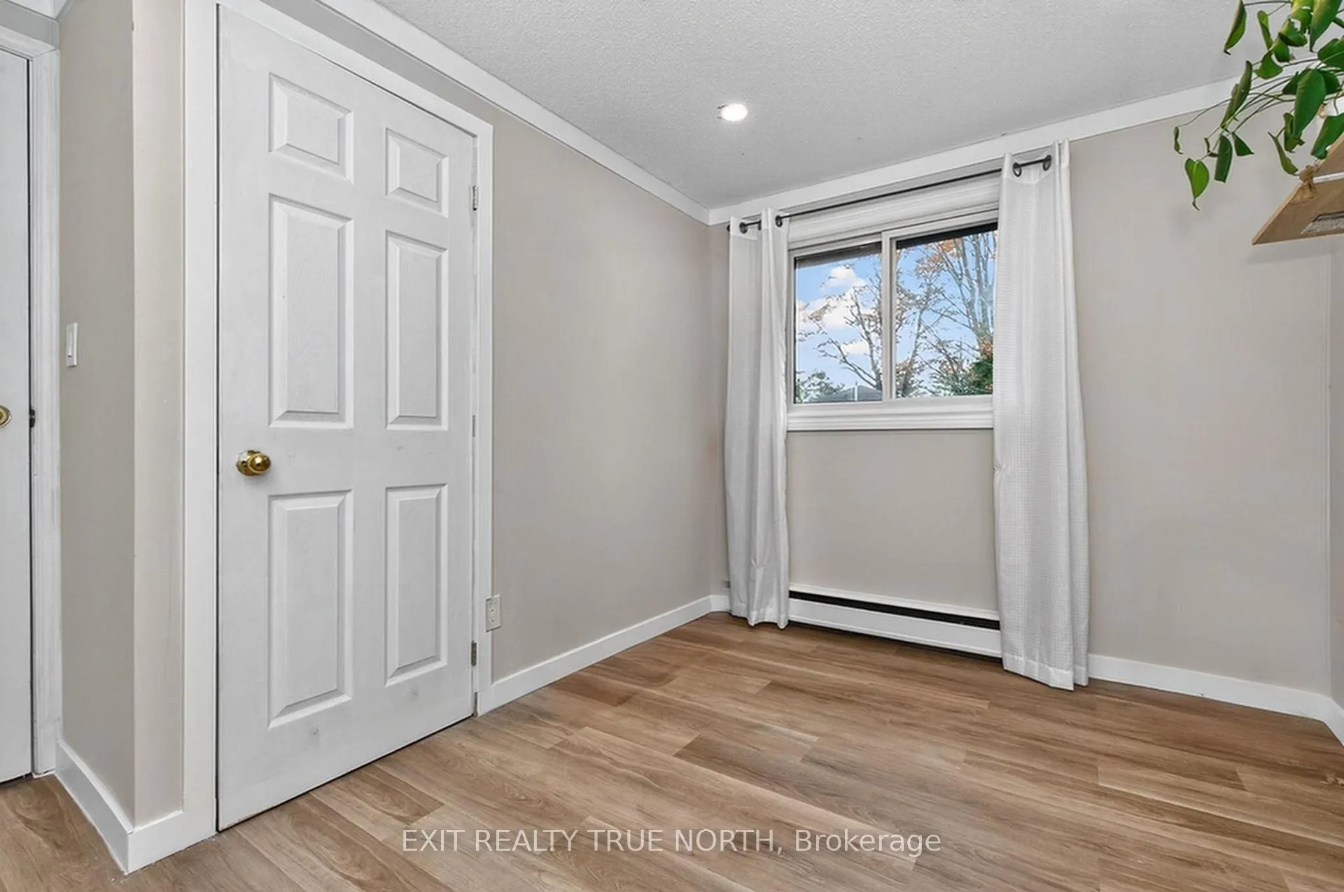 Photo 17 of 152 Holditch Street, Bracebridge, Monck (Bracebridge) — HOMEH