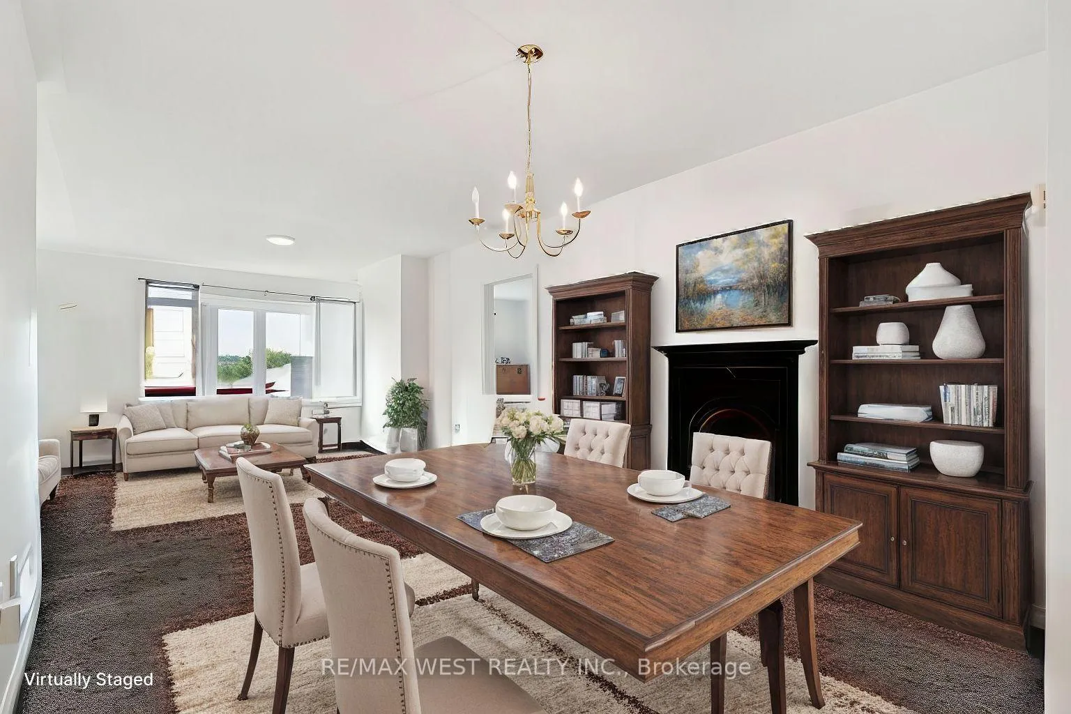 Photo 2 of 24 Todd Drive, Barrie, Innis-Shore — HOMEH