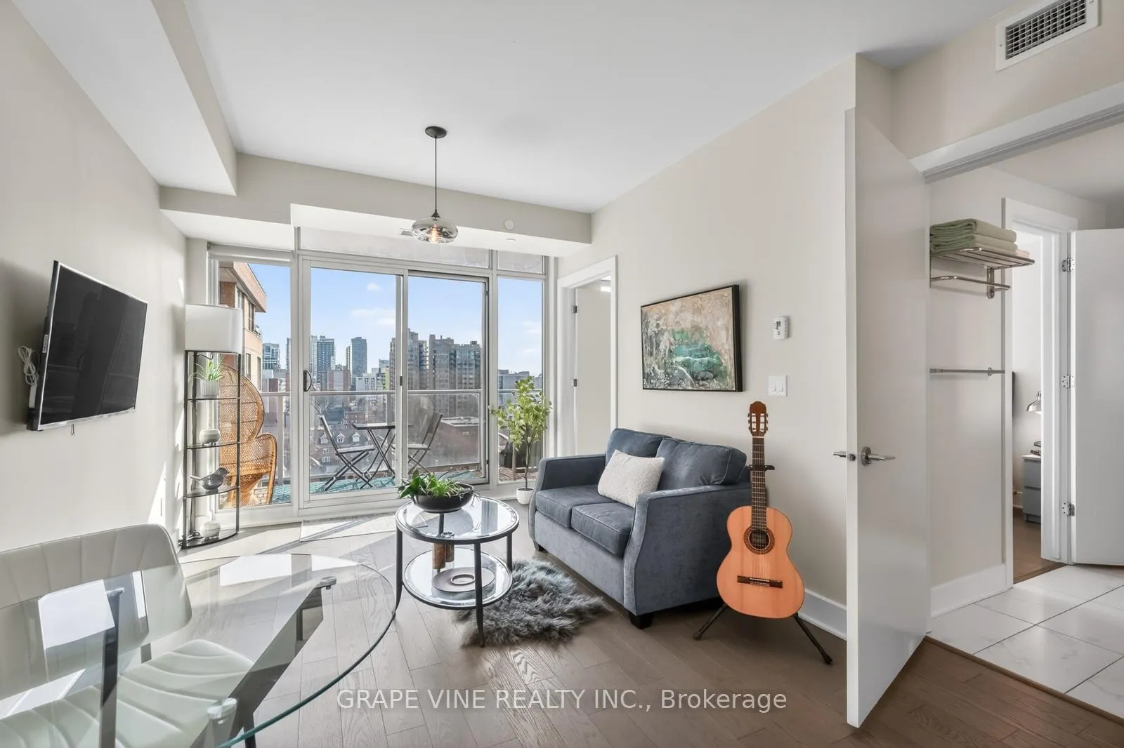 Photo 13 of Unit 1010, 255 Bay Street, Ottawa, Ottawa Centre — HOMEH