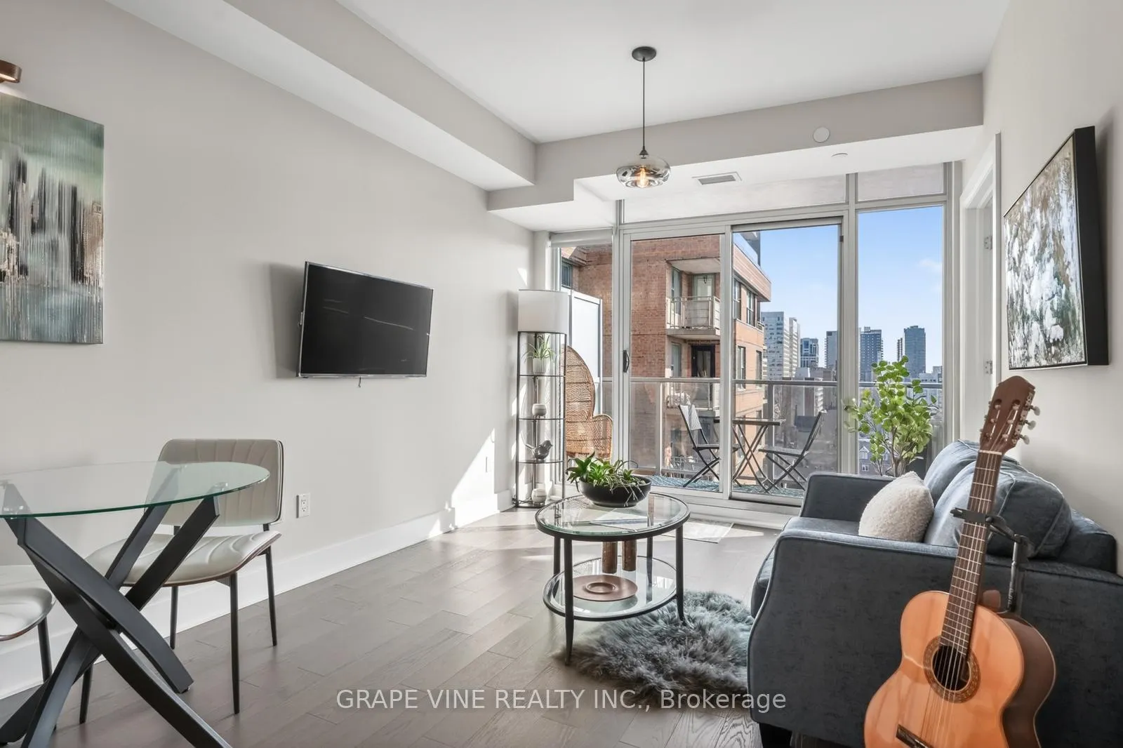 Photo 15 of Unit 1010, 255 Bay Street, Ottawa, Ottawa Centre — HOMEH