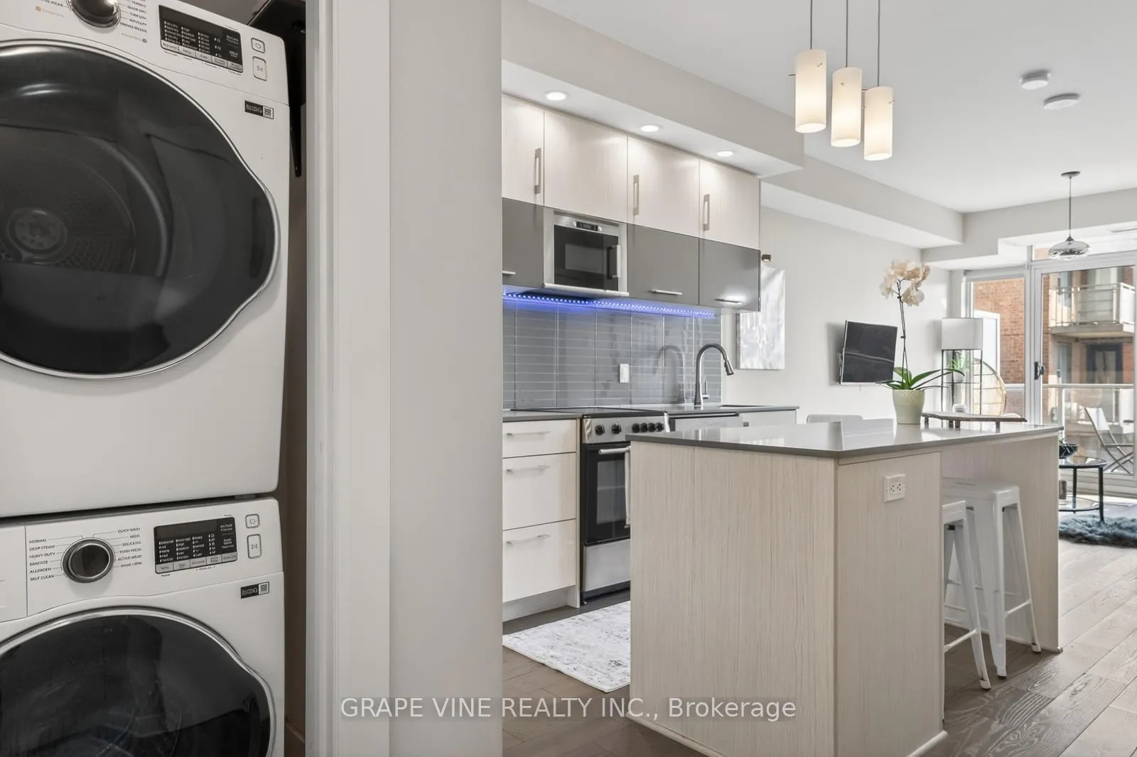 Photo 28 of Unit 1010, 255 Bay Street, Ottawa, Ottawa Centre — HOMEH