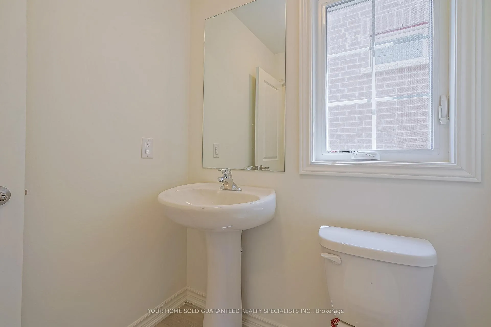 Photo 5 of 64 Calypso Avenue, Springwater, Midhurst — HOMEH