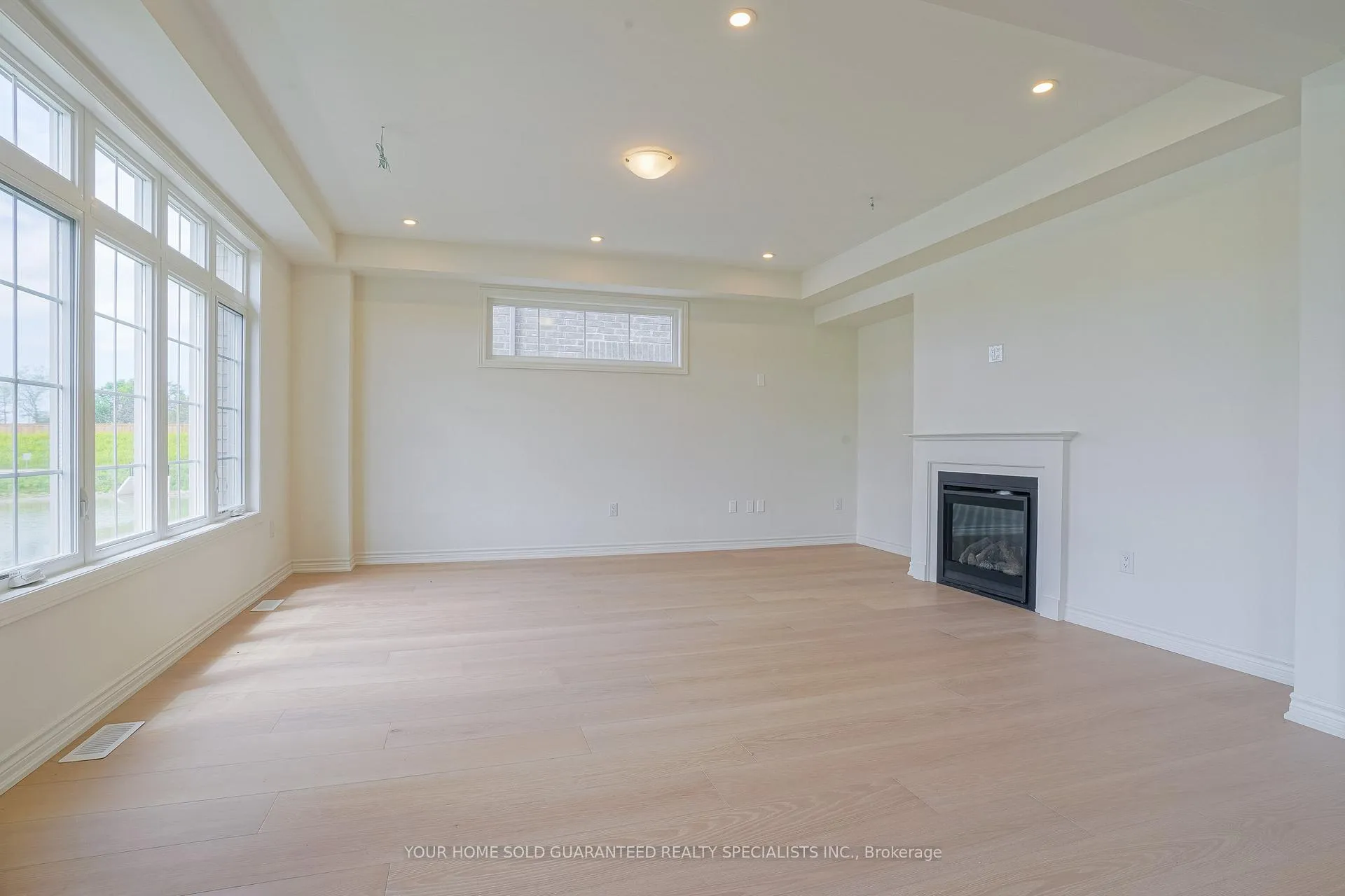 Photo 11 of 64 Calypso Avenue, Springwater, Midhurst — HOMEH