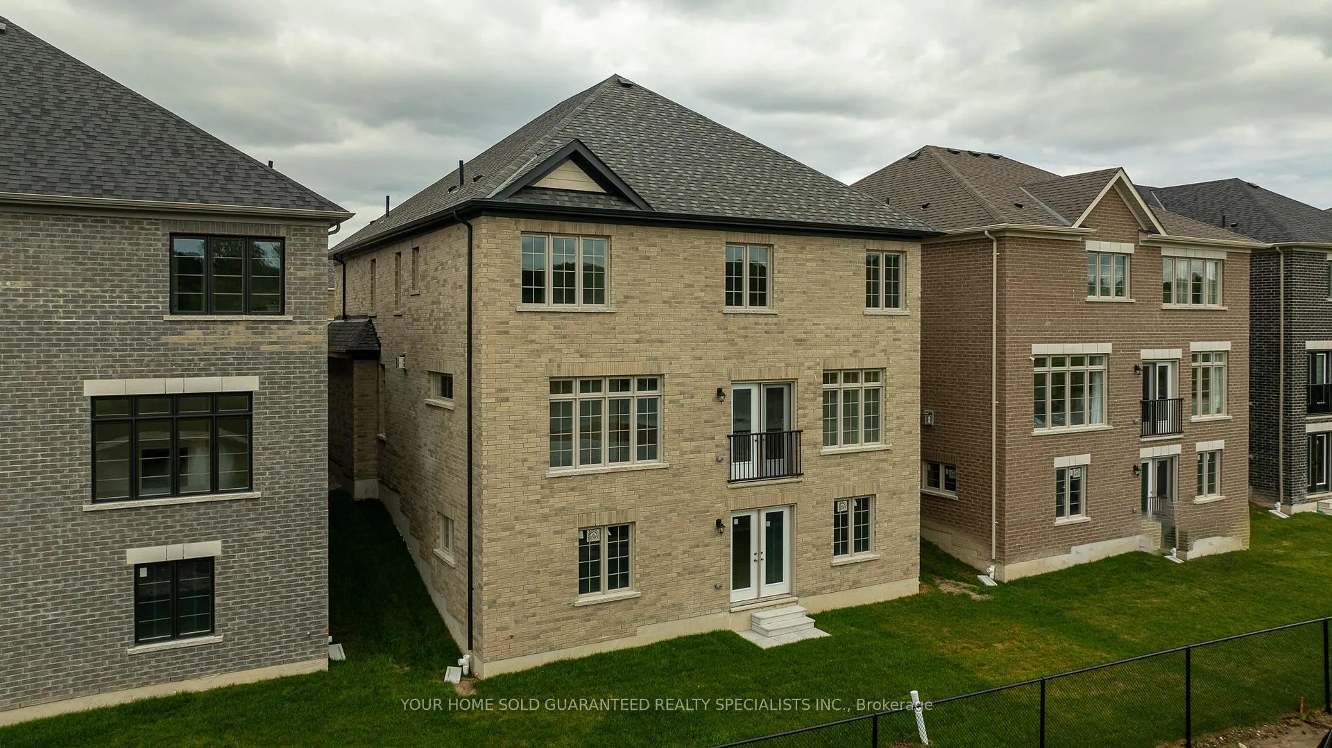 Photo 33 of 64 Calypso Avenue, Springwater, Midhurst — HOMEH