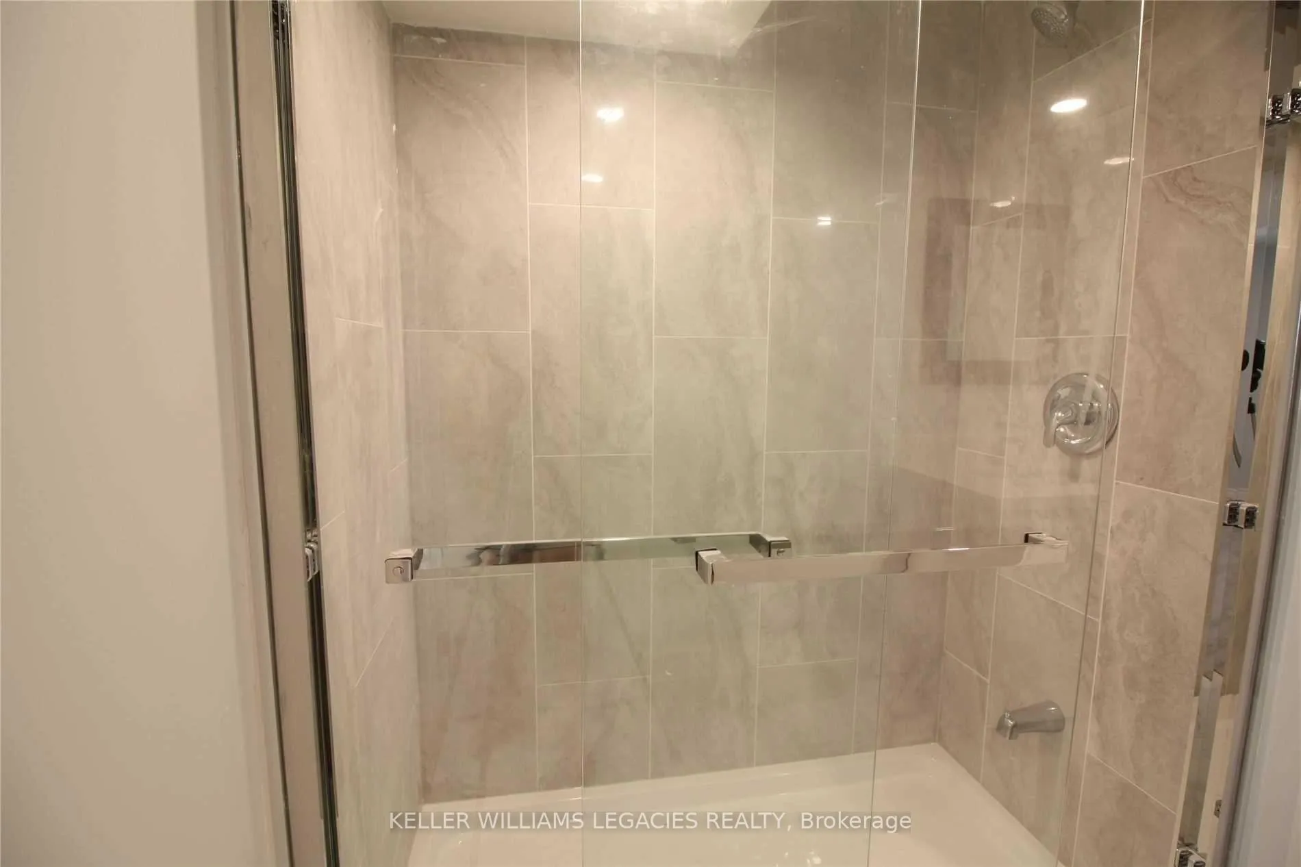 Photo 10 of Unit BSMT, 30 Richgrove Drive, Brampton, Vales of Castlemore — HOMEH