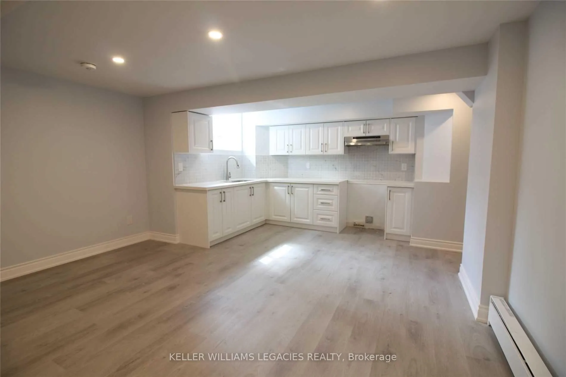 Photo 13 of Unit BSMT, 30 Richgrove Drive, Brampton, Vales of Castlemore — HOMEH