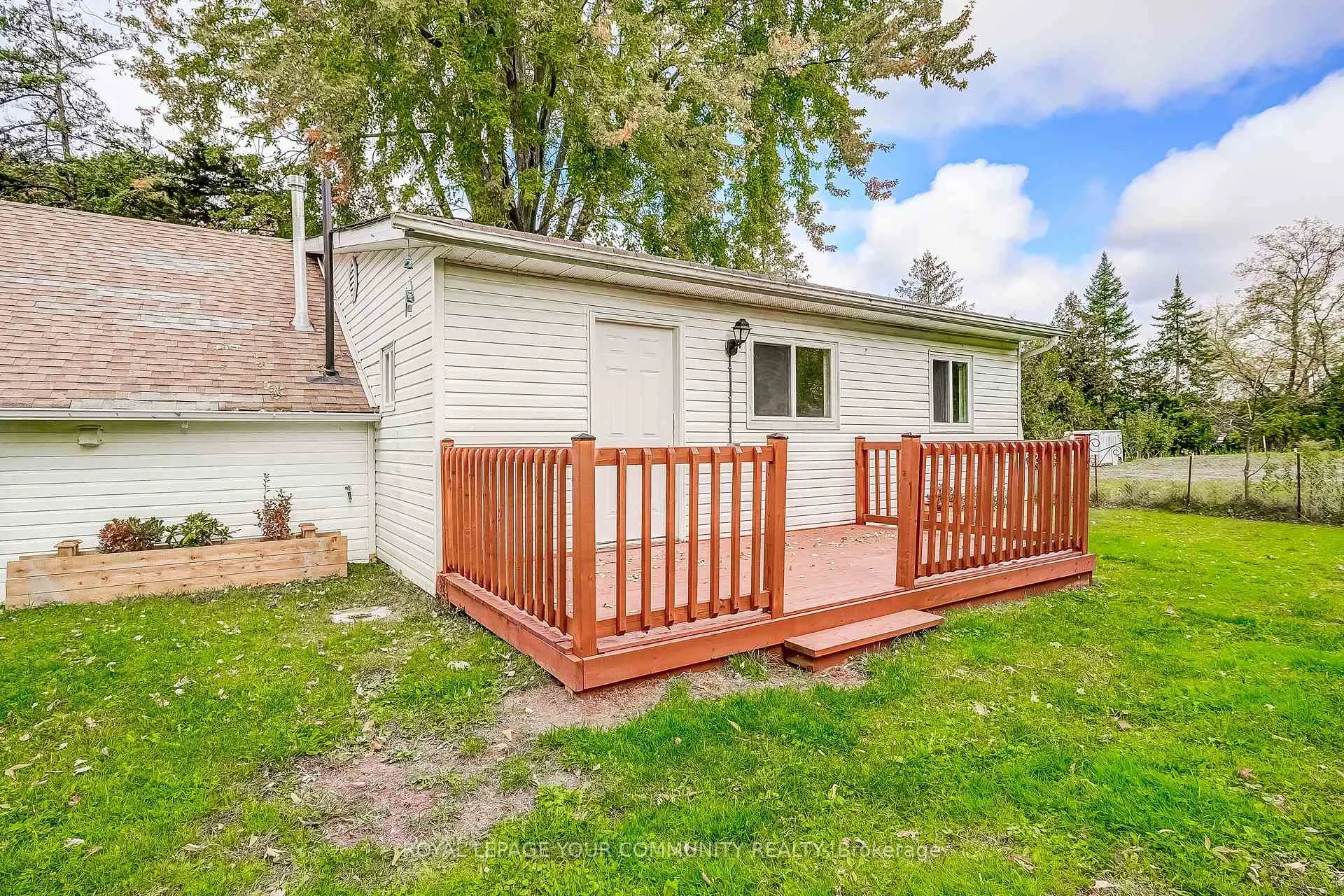 Photo 29 of 15 Corners Avenue, Georgina, Pefferlaw — HOMEH