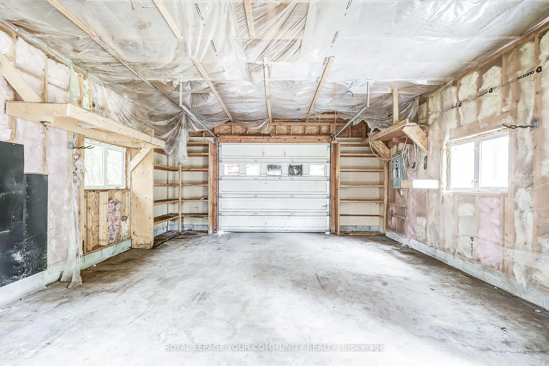 Photo 32 of 15 Corners Avenue, Georgina, Pefferlaw — HOMEH