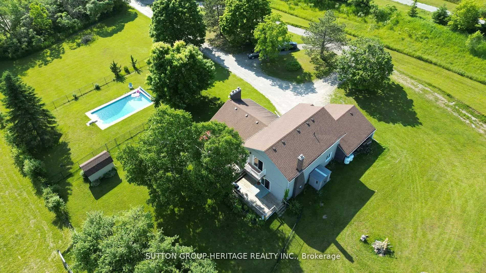 Photo 4 of 15855 Kydd Road, Uxbridge, Rural Uxbridge — HOMEH