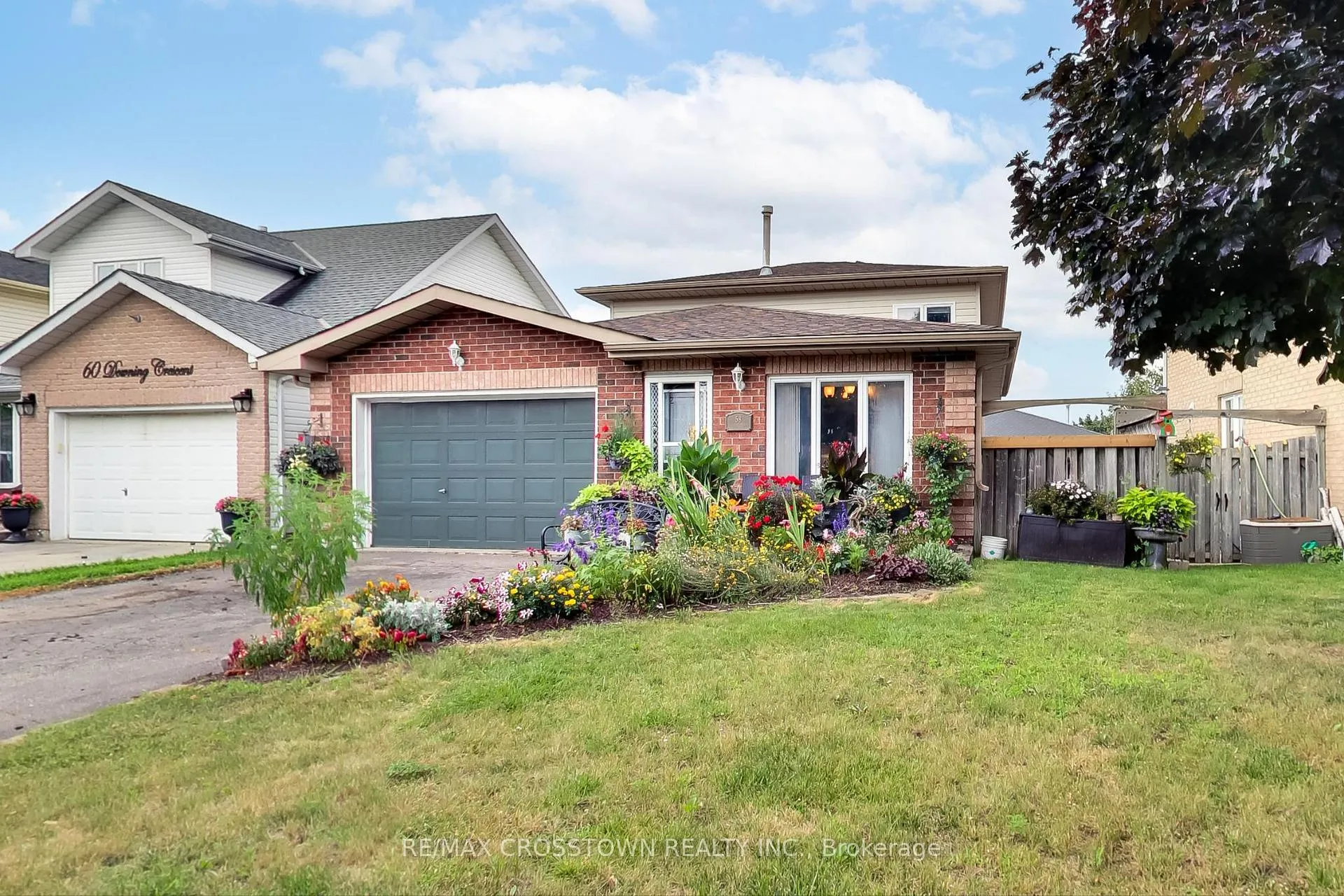 Photo 1 of 58 Downing Crescent, Barrie, Holly — HOMEH