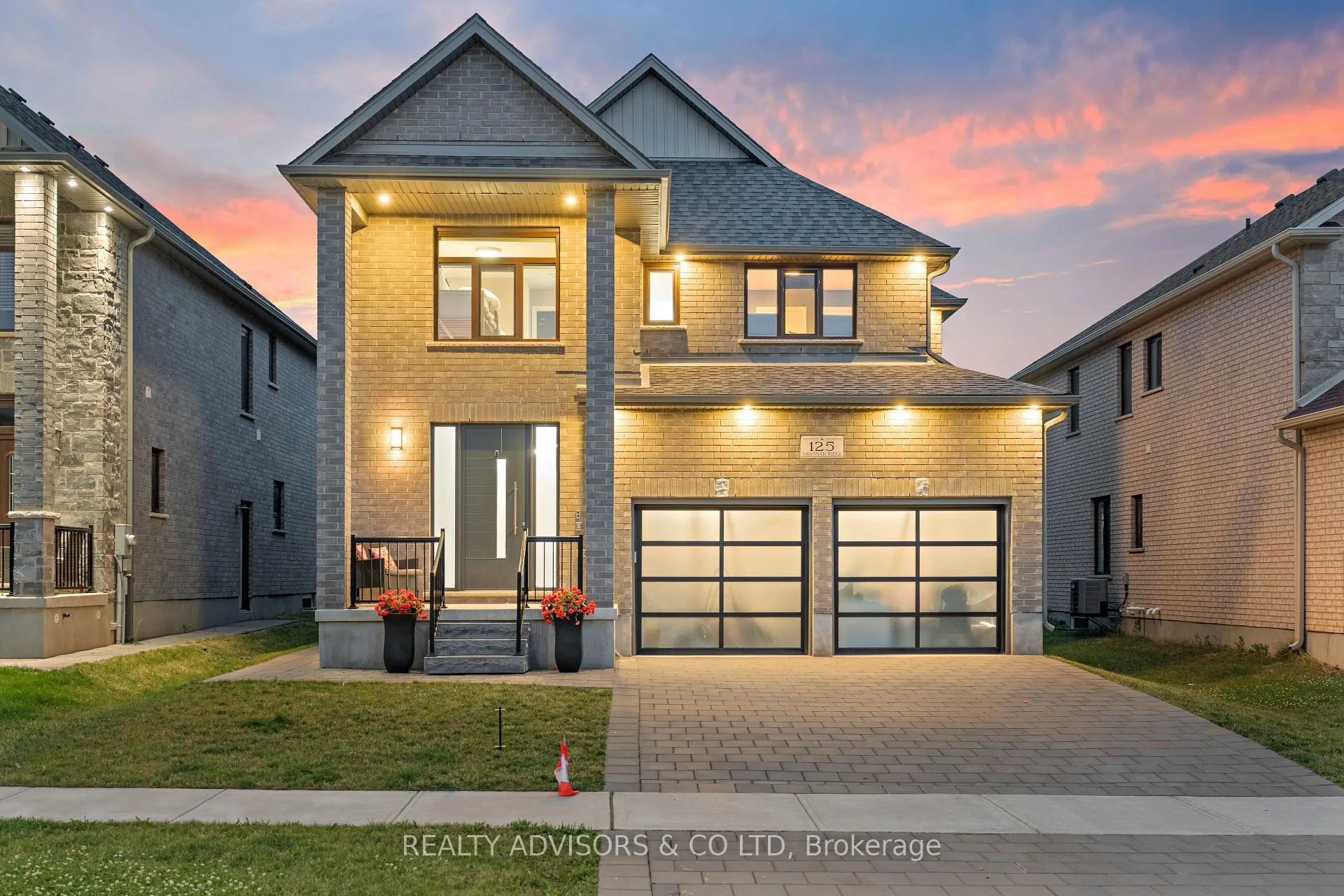 Photo 1 of 125 Savannah Ridge Drive, Brant, Paris — HOMEH
