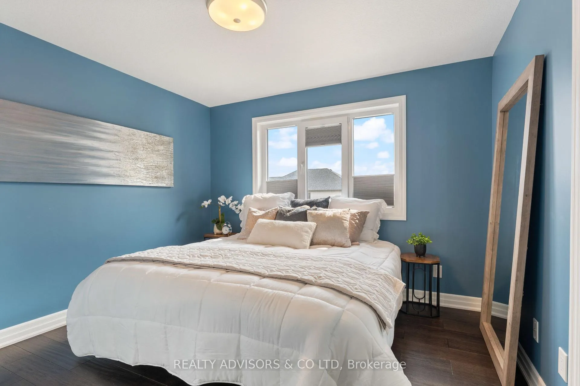 Photo 29 of 125 Savannah Ridge Drive, Brant, Paris — HOMEH