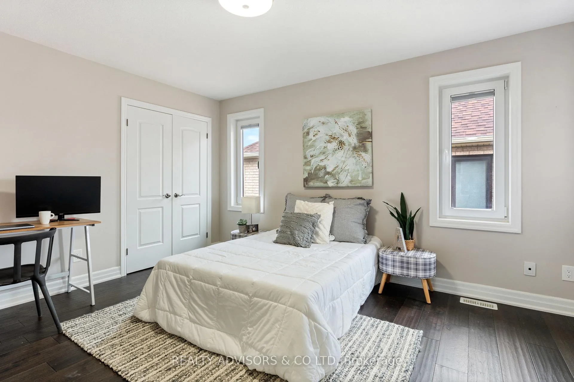 Photo 30 of 125 Savannah Ridge Drive, Brant, Paris — HOMEH