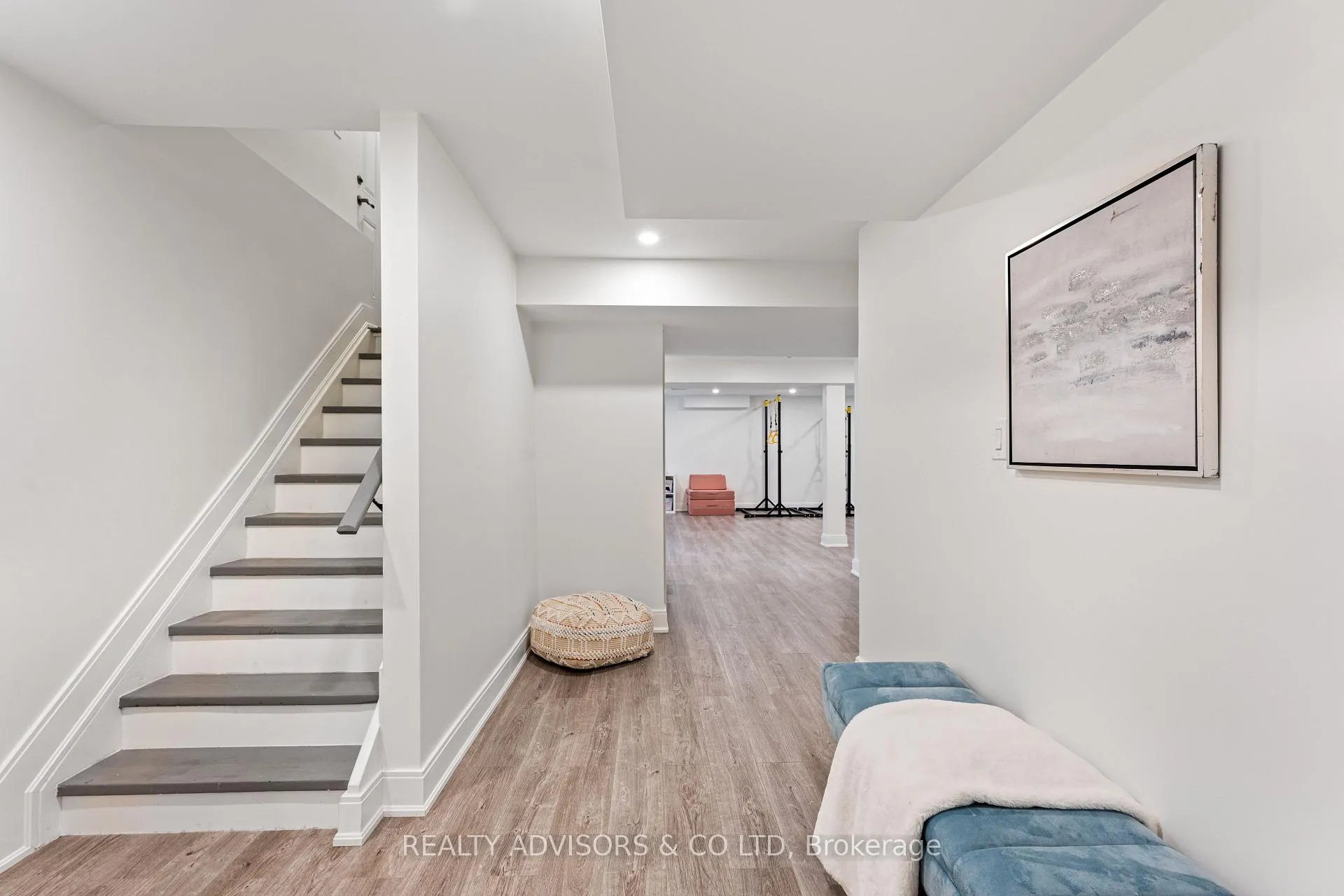 Photo 39 of 125 Savannah Ridge Drive, Brant, Paris — HOMEH