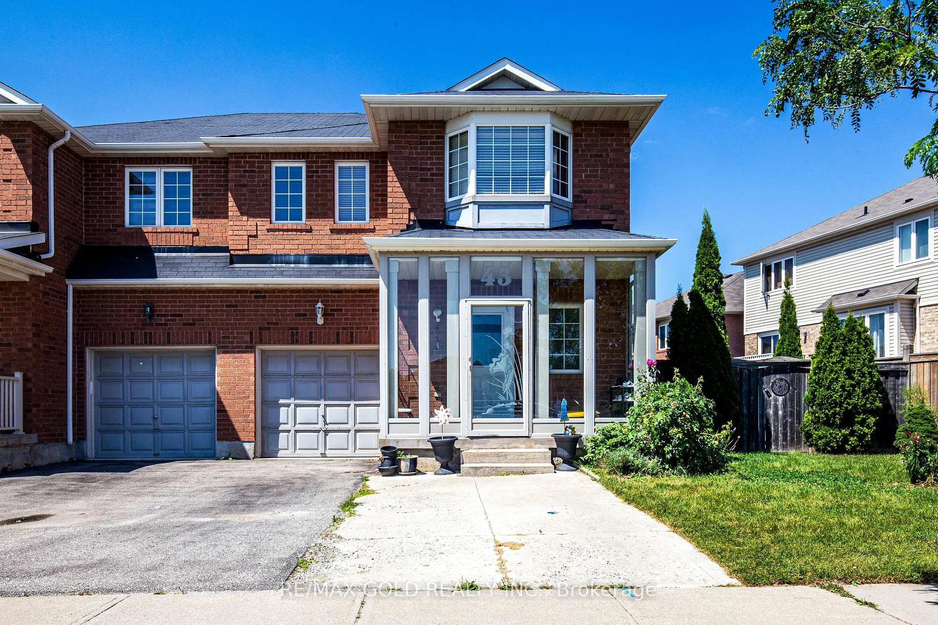 Photo 1 of 43 Personna Circle, Brampton, Credit Valley — HOMEH
