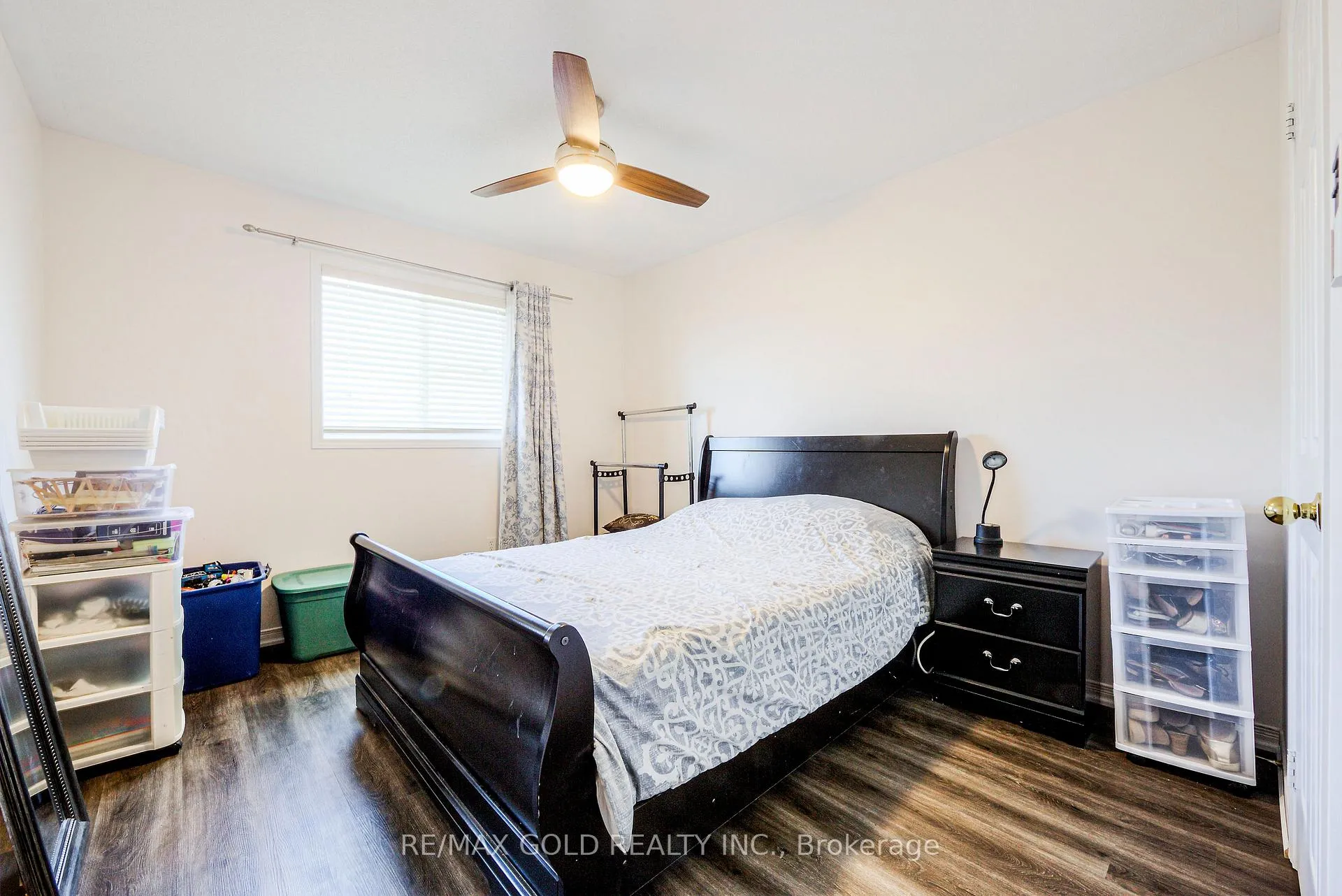 Photo 21 of 43 Personna Circle, Brampton, Credit Valley — HOMEH