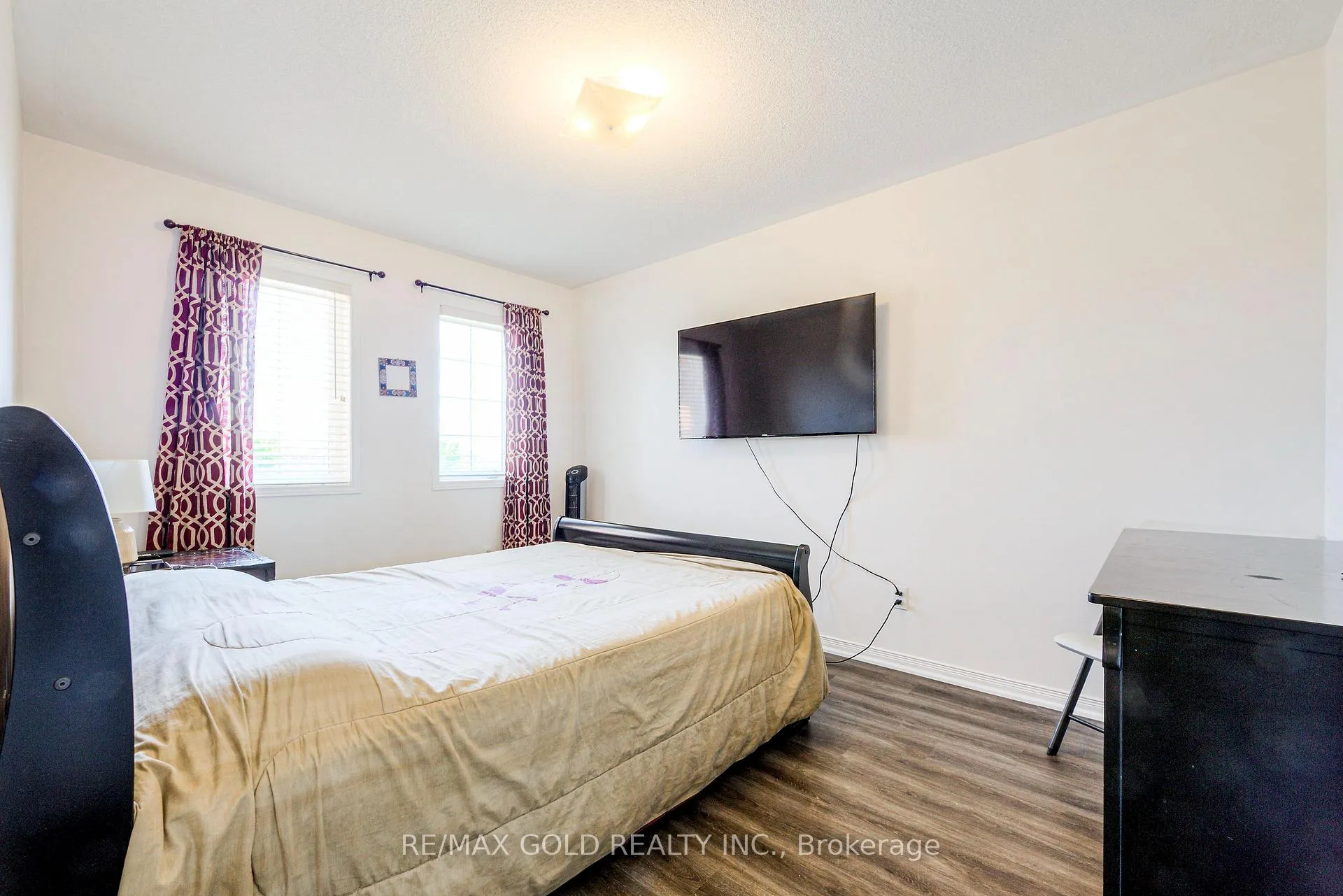 Photo 27 of 43 Personna Circle, Brampton, Credit Valley — HOMEH