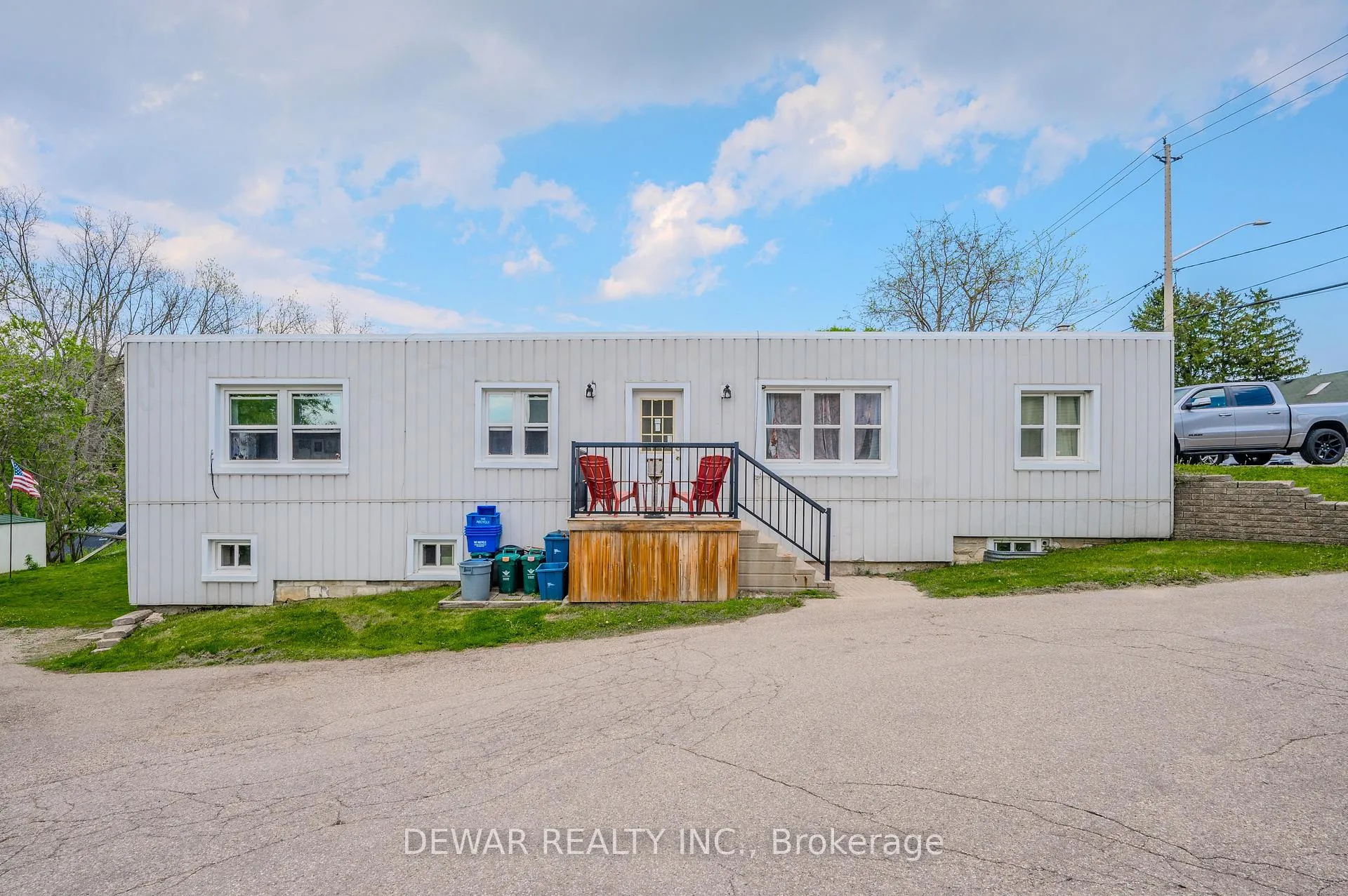 Photo 1 of 611 Lancaster Street W, Kitchener — HOMEH