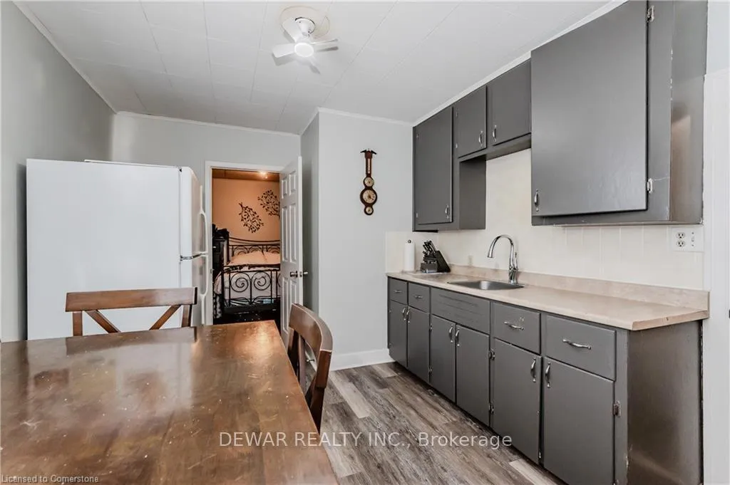 Photo 6 of 611 Lancaster Street W, Kitchener — HOMEH