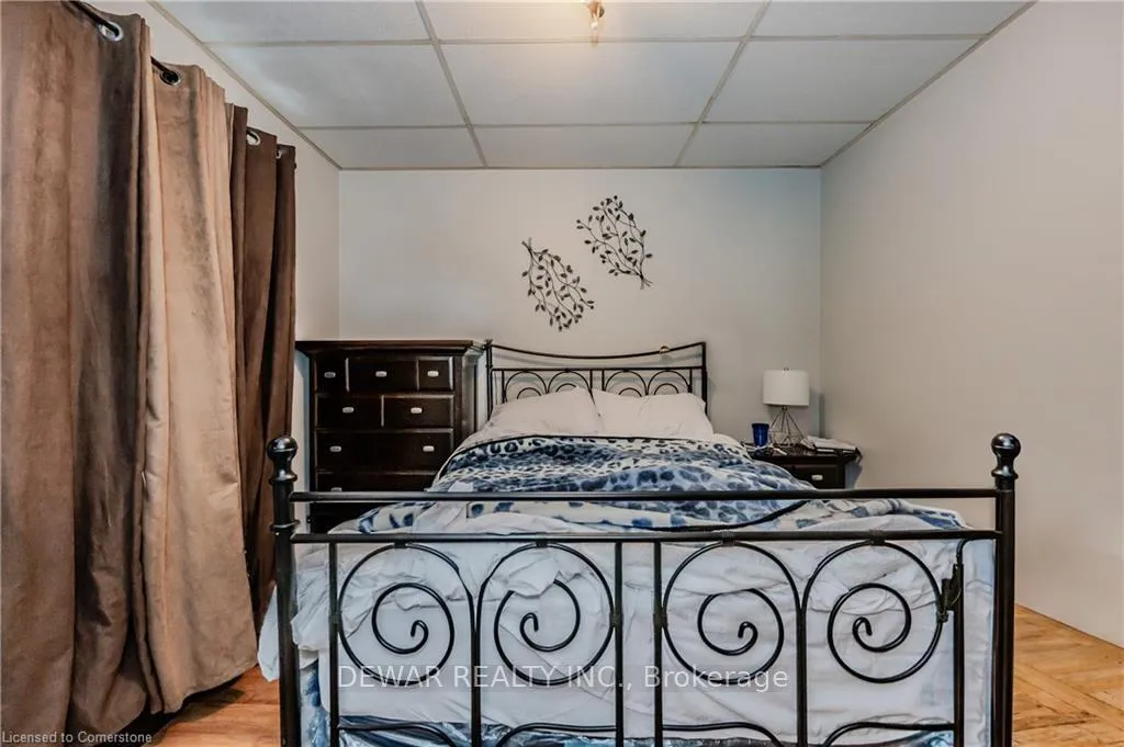 Photo 12 of 611 Lancaster Street W, Kitchener — HOMEH