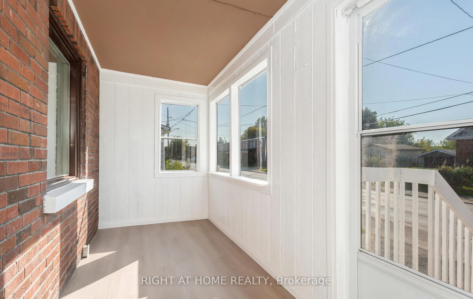 Photo 6 of 140 Olive Avenue, Oshawa, Central — HOMEH