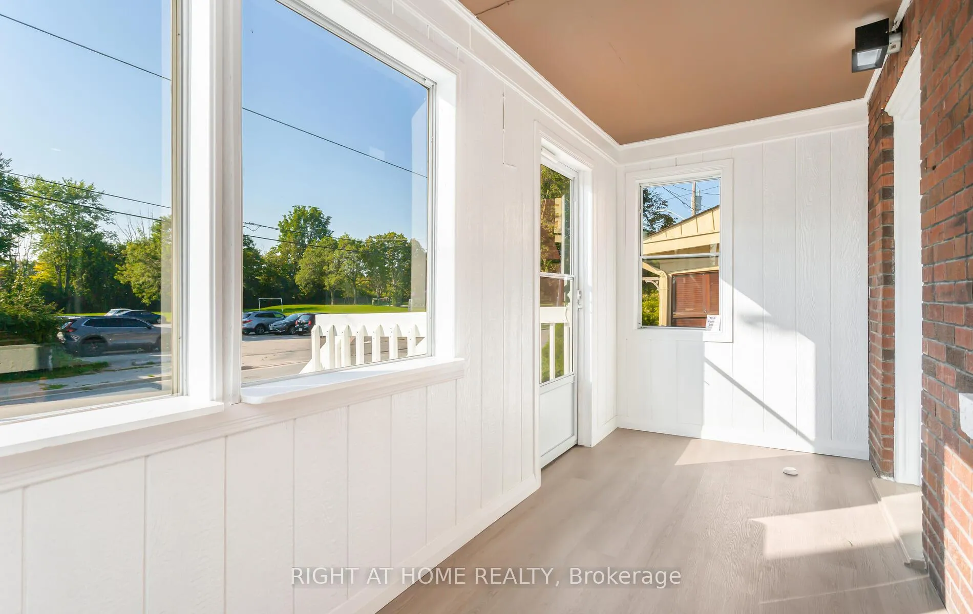 Photo 7 of 140 Olive Avenue, Oshawa, Central — HOMEH