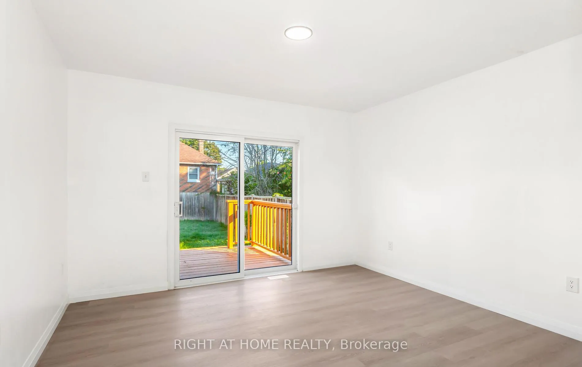 Photo 17 of 140 Olive Avenue, Oshawa, Central — HOMEH