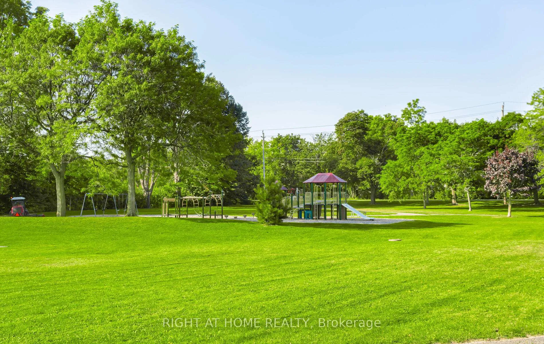 Photo 40 of 140 Olive Avenue, Oshawa, Central — HOMEH