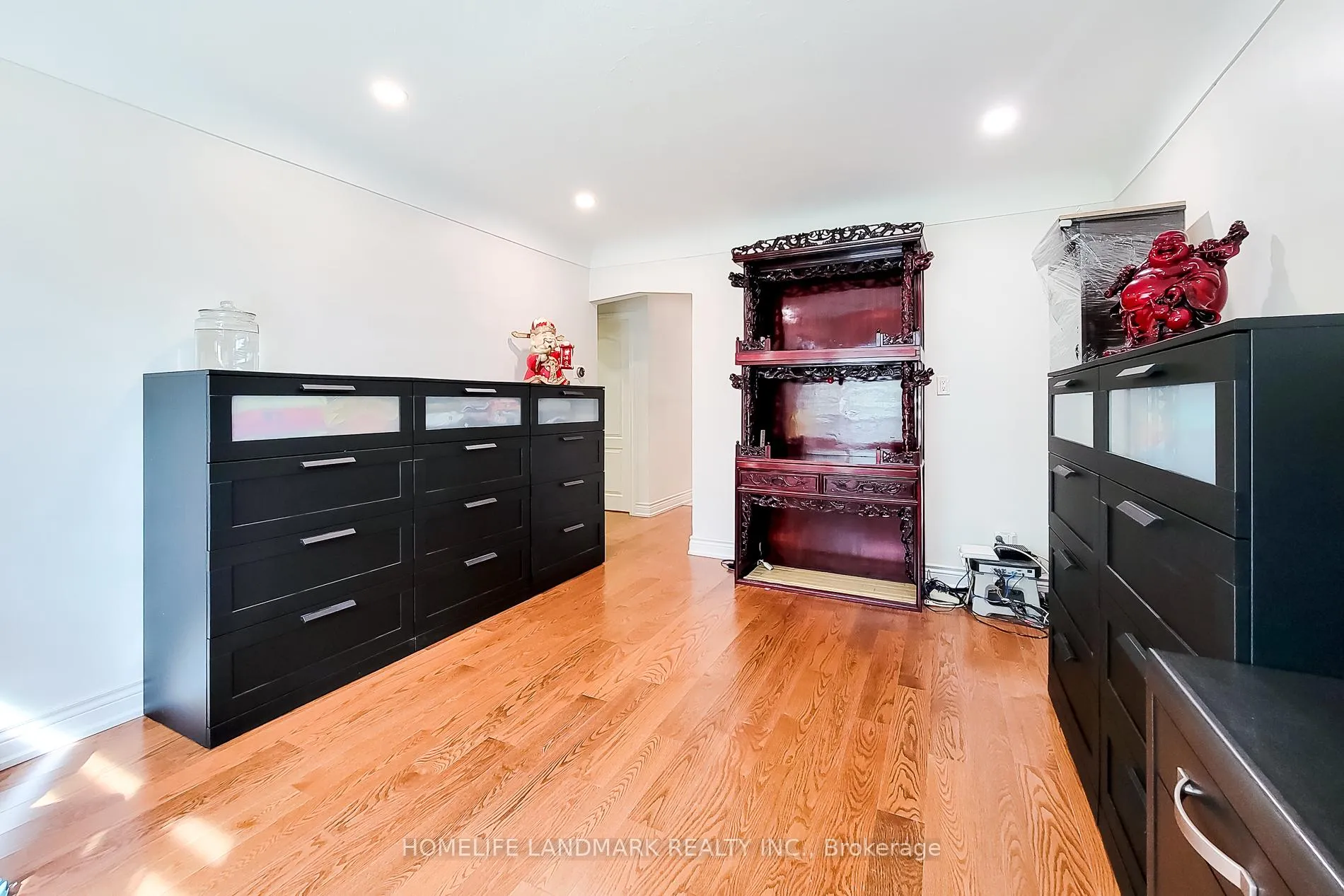 Photo 9 of 75 Maclennan Avenue, Hamilton, Burkholme — HOMEH