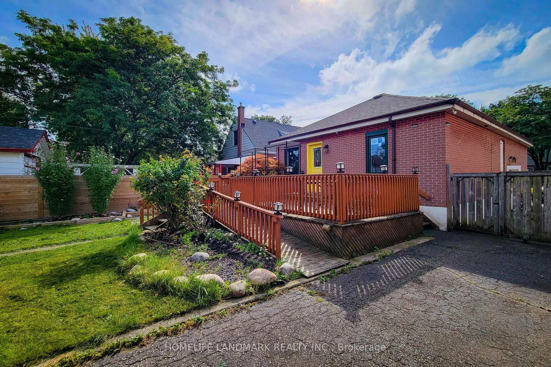 Photo 33 of 75 Maclennan Avenue, Hamilton, Burkholme — HOMEH