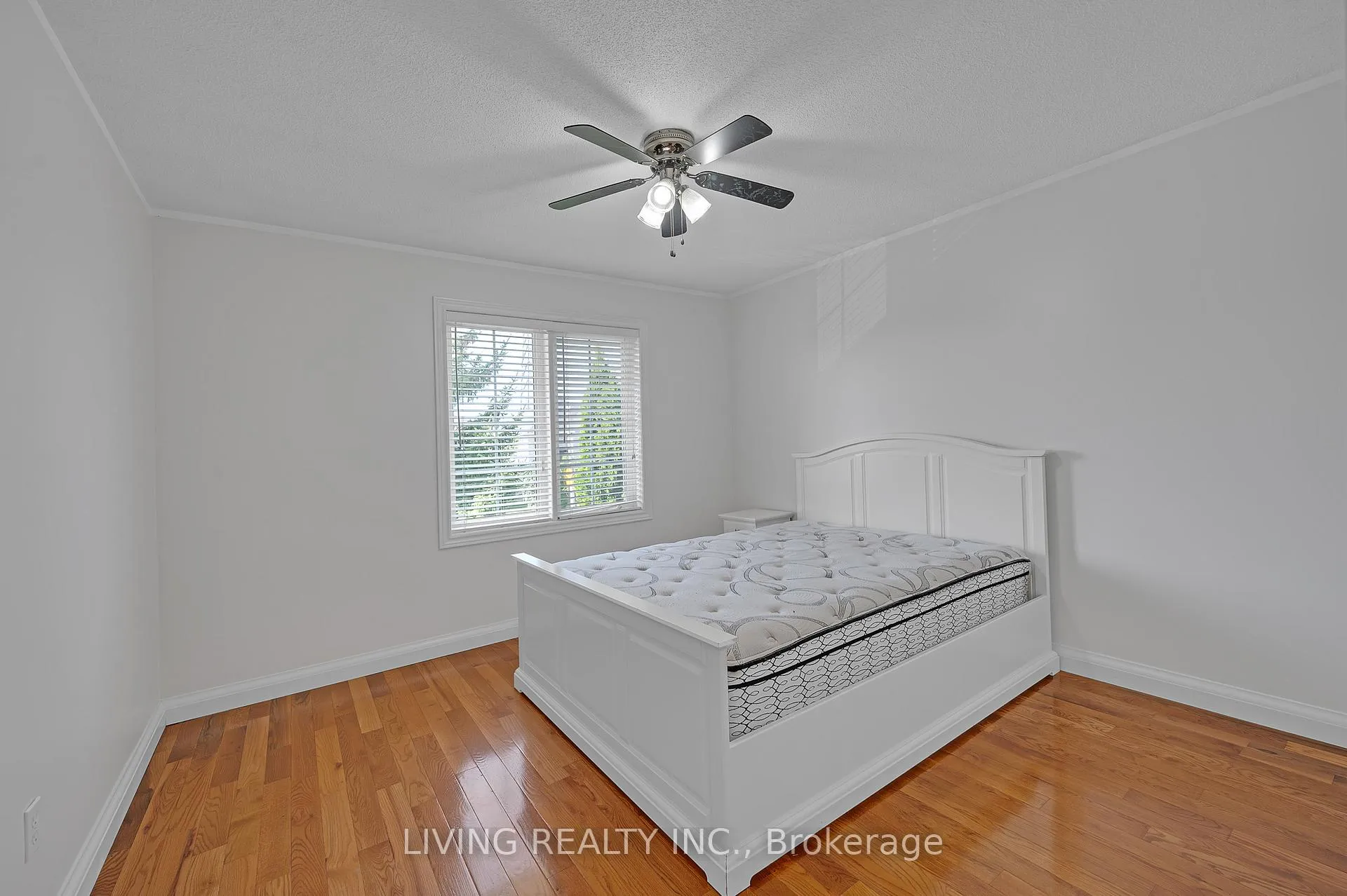 Photo 17 of 262 Jacqueline Boulevard, Hamilton, Allison — HOMEH