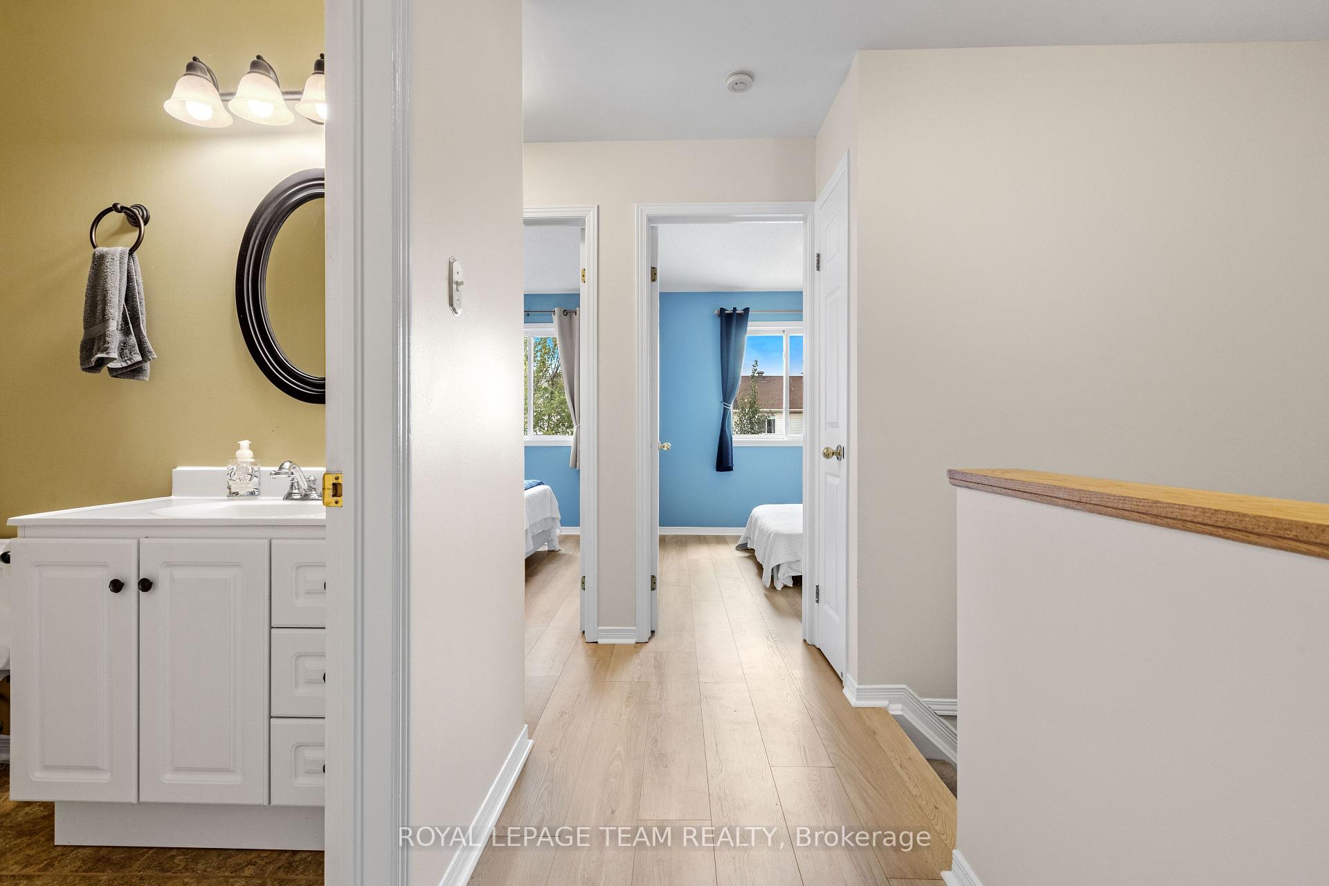 Photo 18 of 221 Longshire Circle, Ottawa, Barrhaven - Longfields — HOMEH