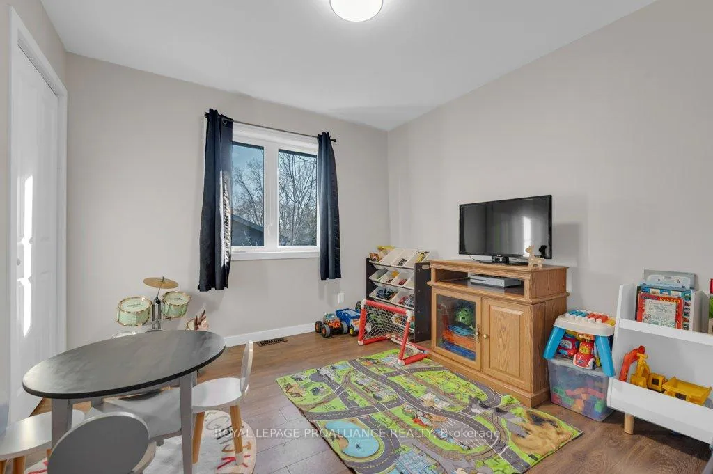 Photo 16 of 42 Walt Street, Brighton — HOMEH