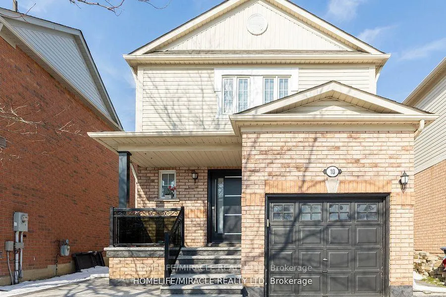 Photo 1 of 10 Weatherell Drive, Brampton, Fletcher's Meadow — HOMEH