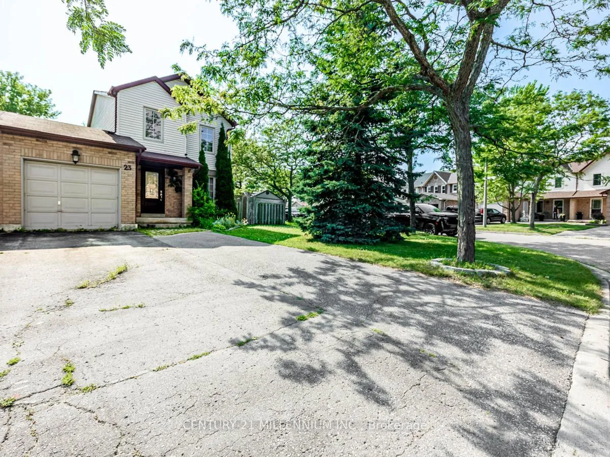 Photo 3 of 23 Kipling Crescent, Ajax, South West — HOMEH