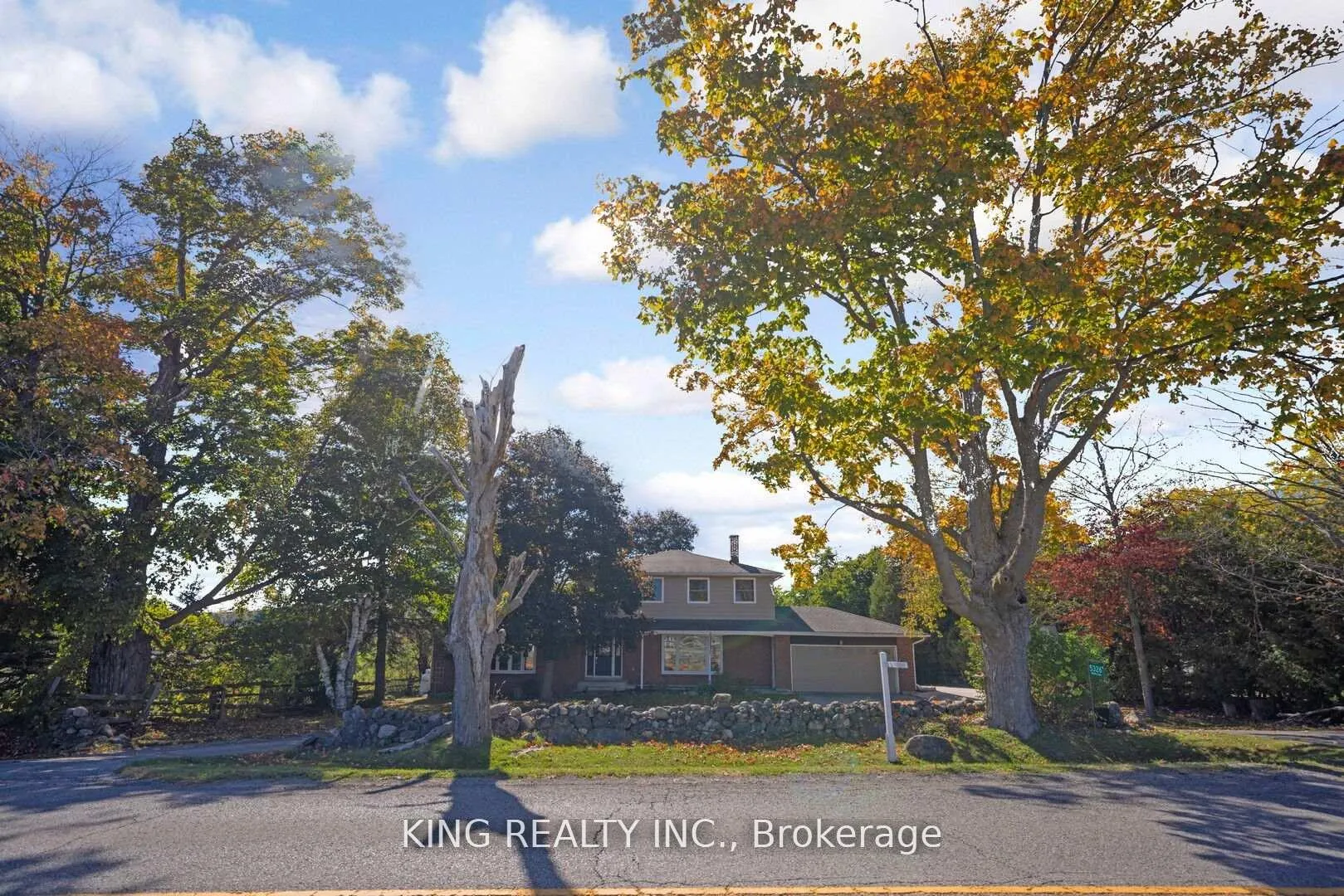 Photo 7 of 5326 Ninth Line, Erin — HOMEH