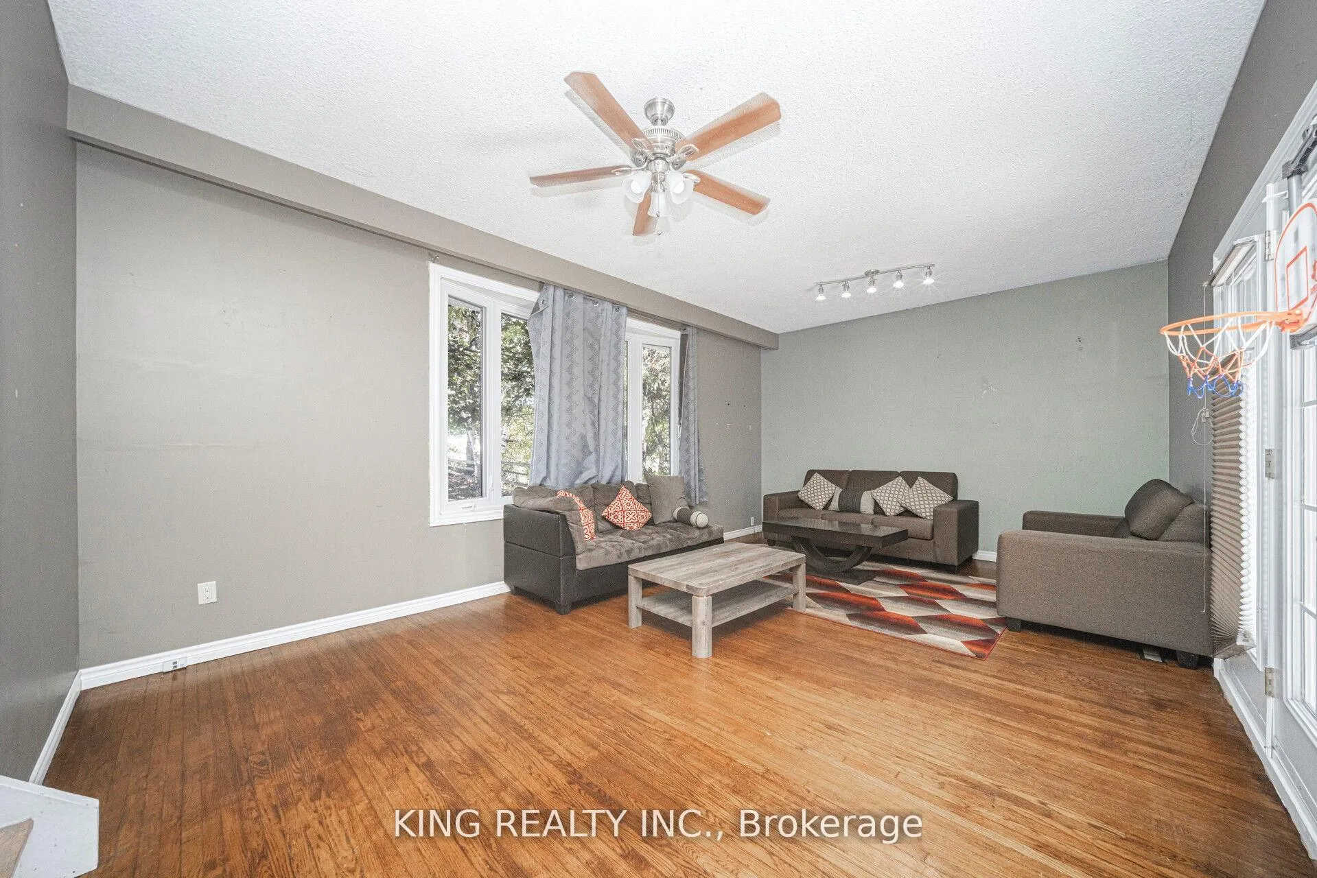 Photo 10 of 5326 Ninth Line, Erin — HOMEH